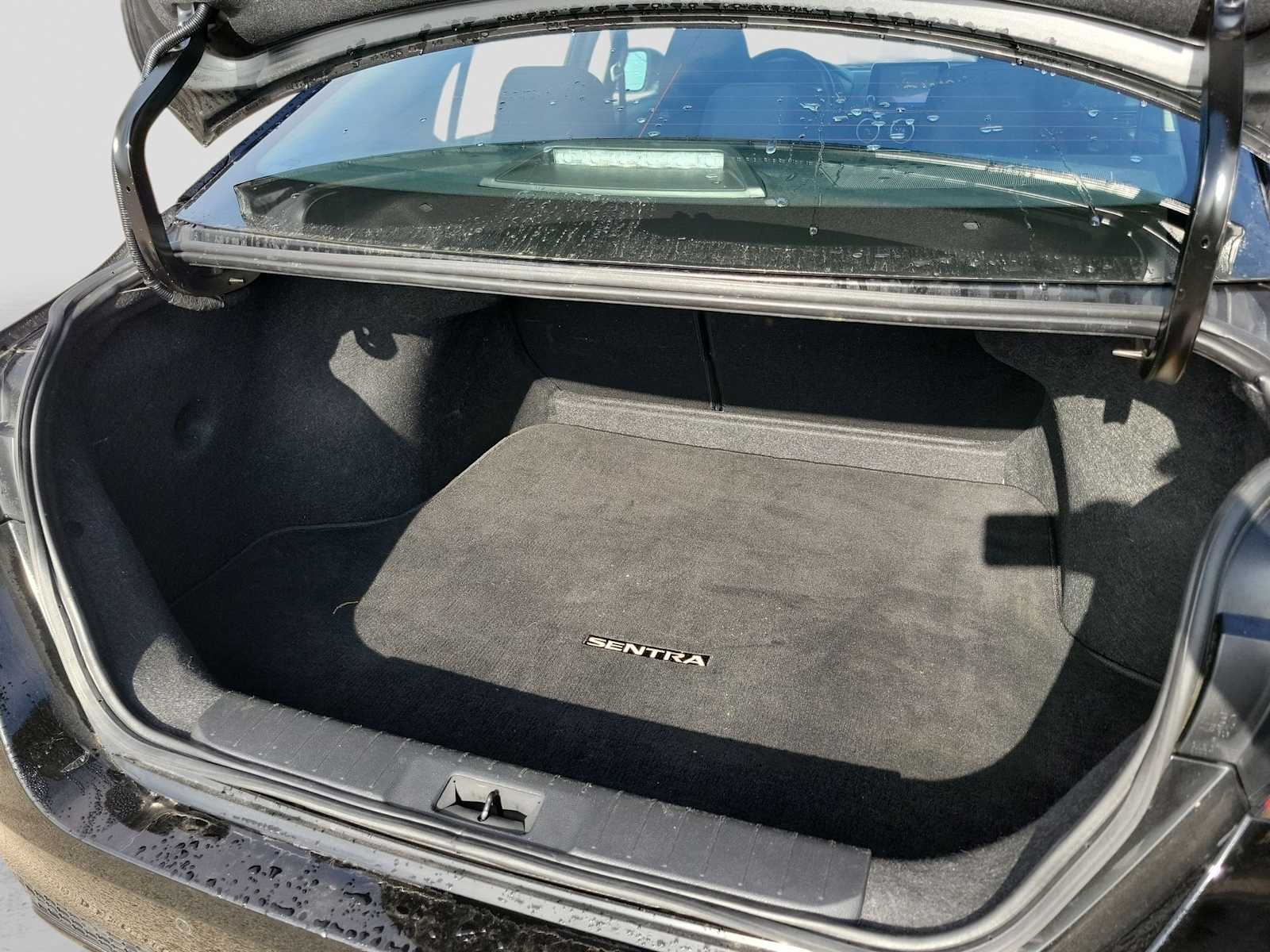 Thumbnail: 2024 Nissan Sentra - 19