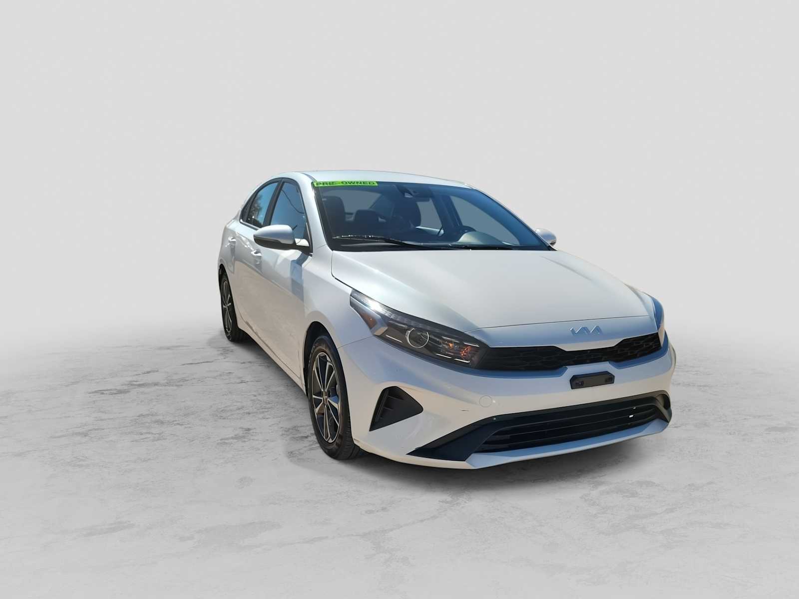 Thumbnail: 2023 Kia Forte - 2
