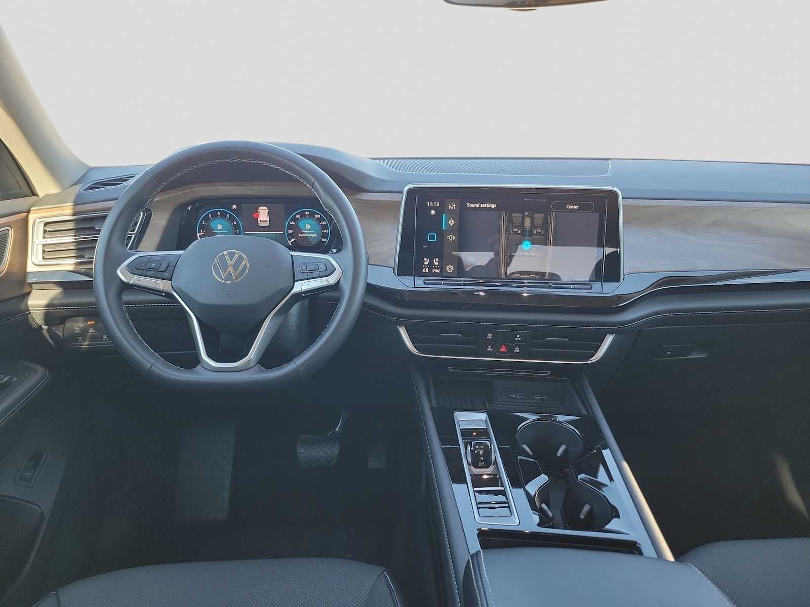 Thumbnail: 2025 Volkswagen Atlas - 10