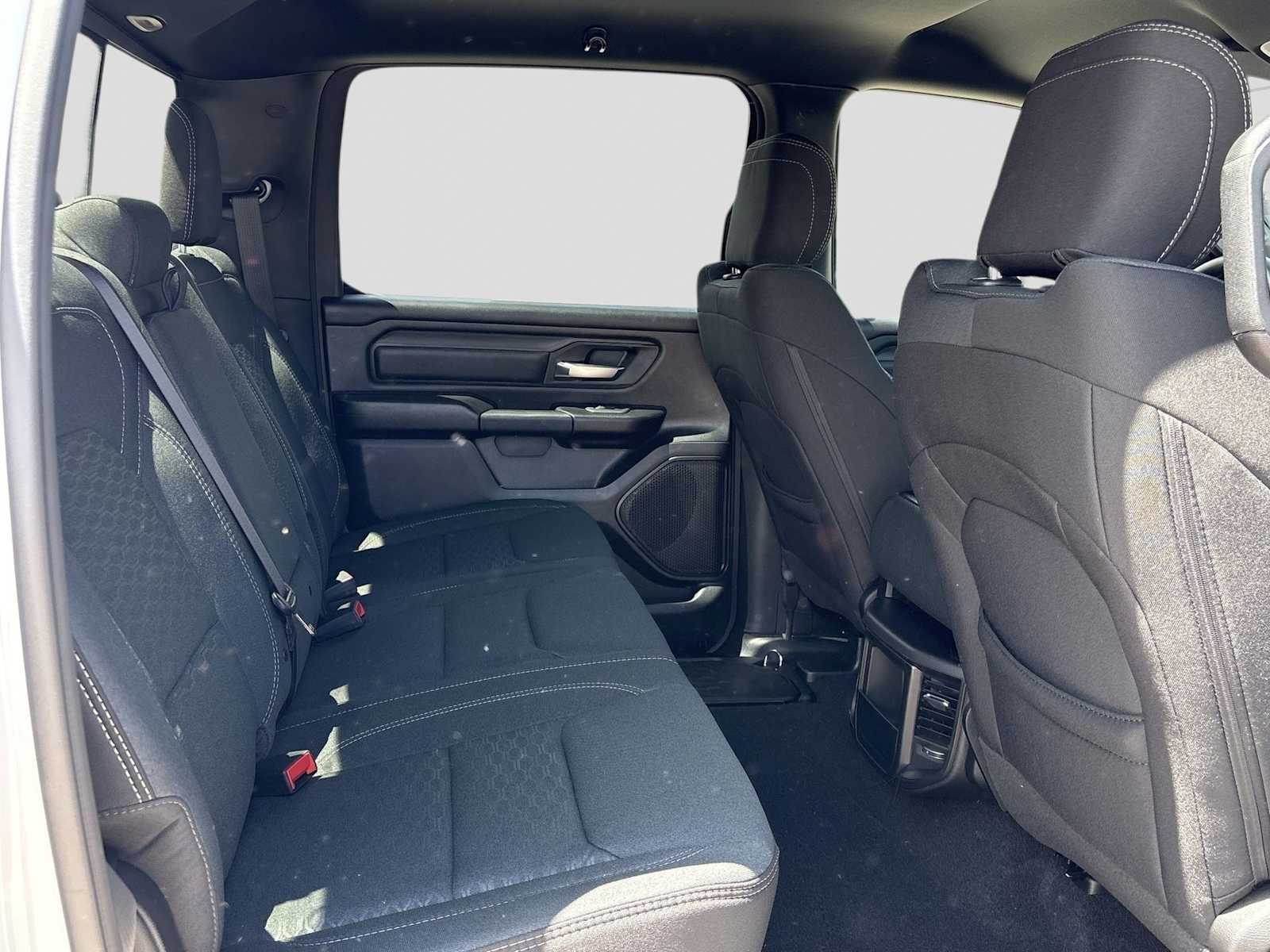 Thumbnail: 2025 RAM 1500 - 9