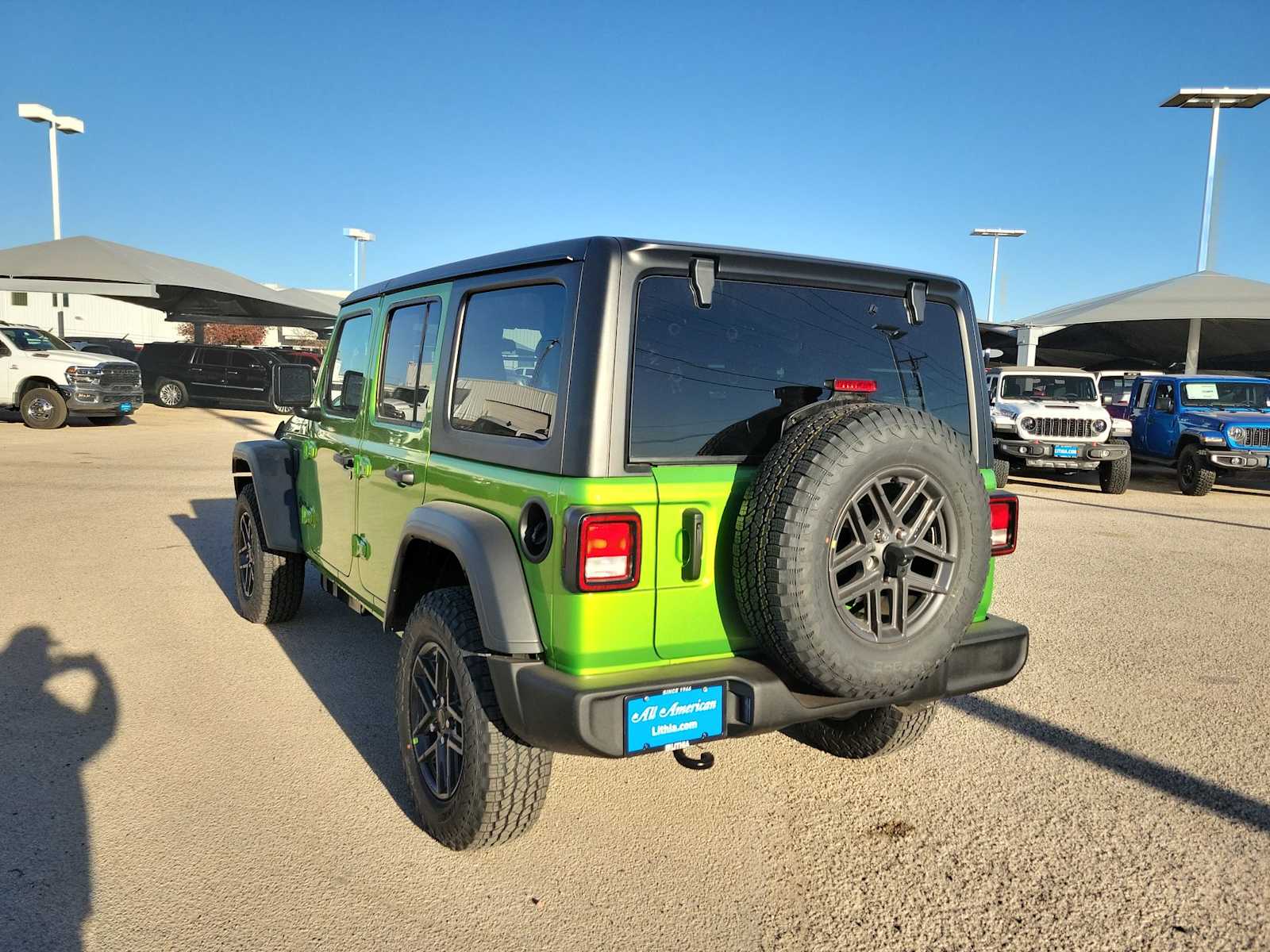 Thumbnail: 2026 Jeep Wrangler - 12