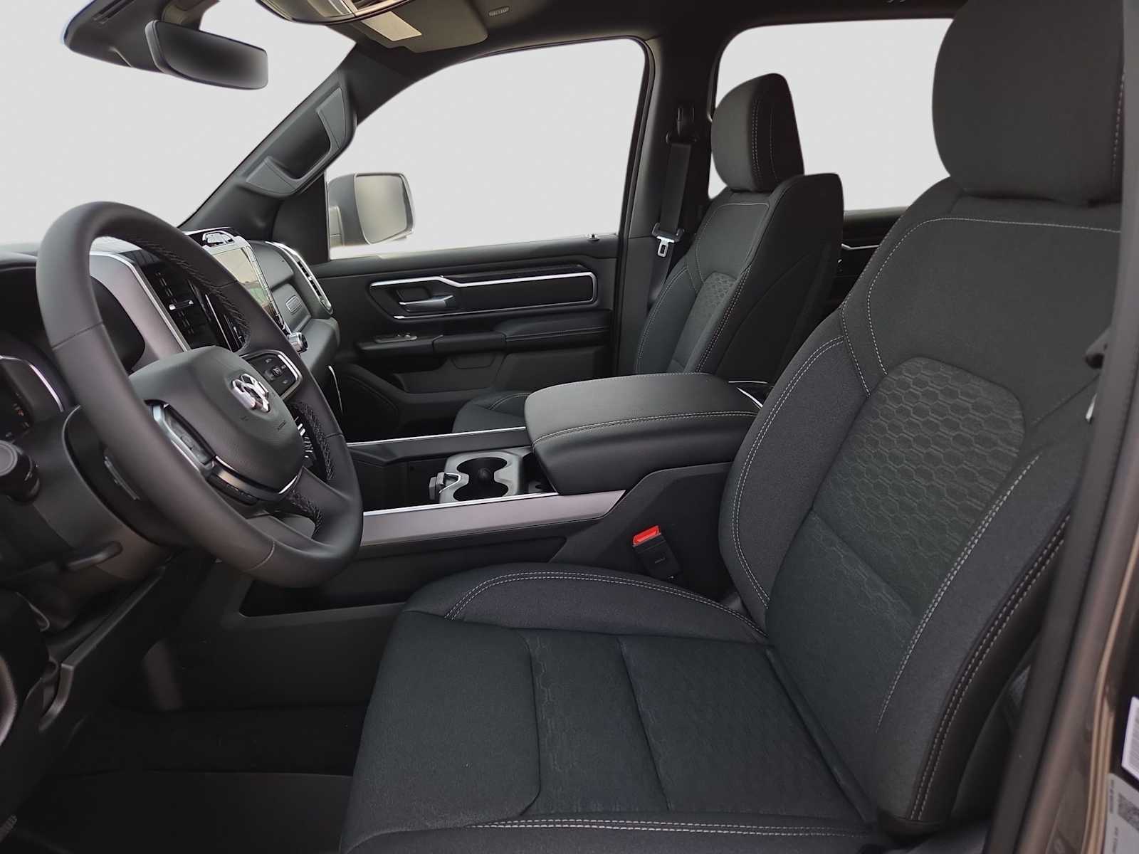 Thumbnail: 2026 RAM 1500 - 13