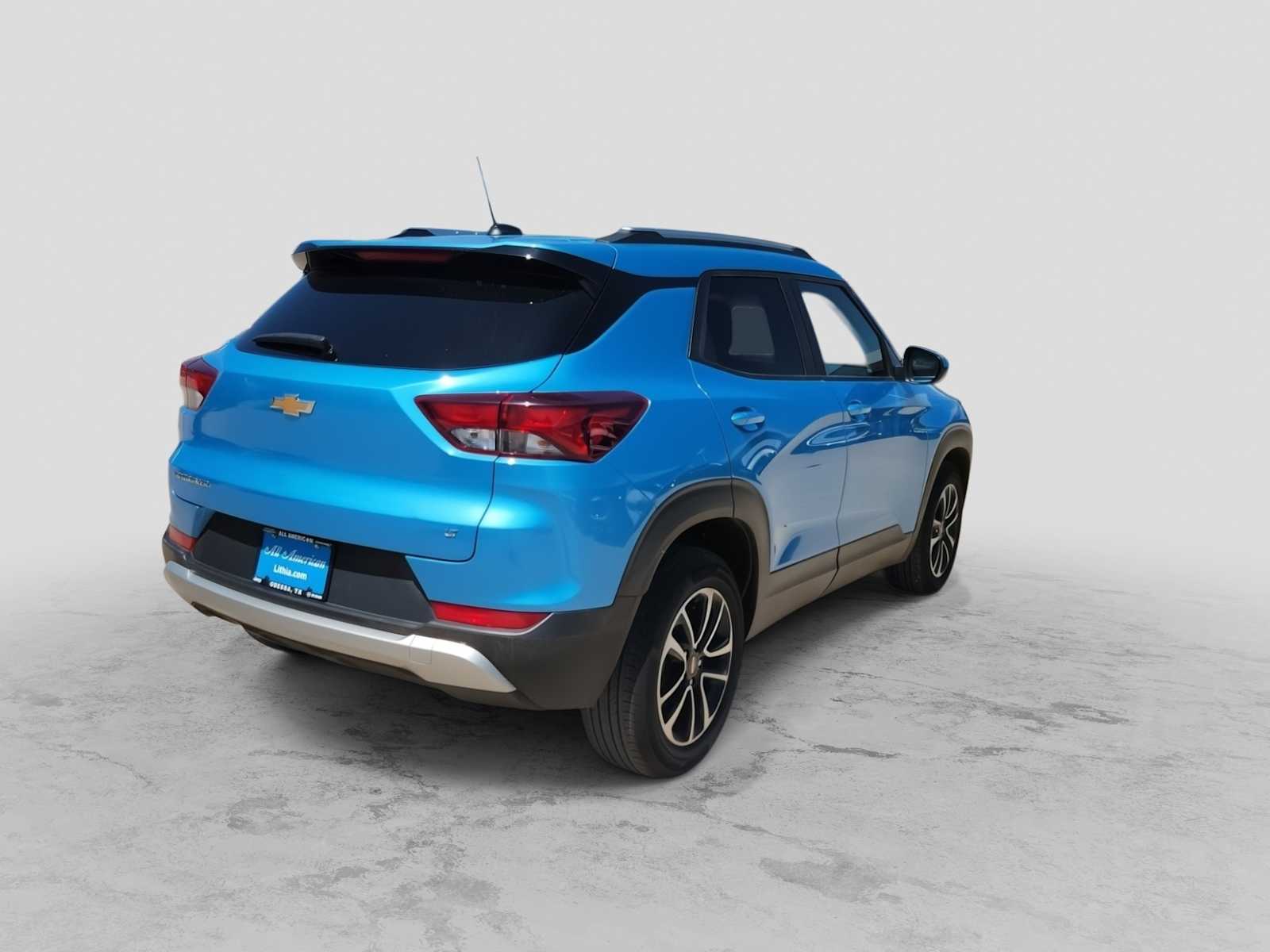 Thumbnail: 2025 Chevrolet TrailBlazer - 8