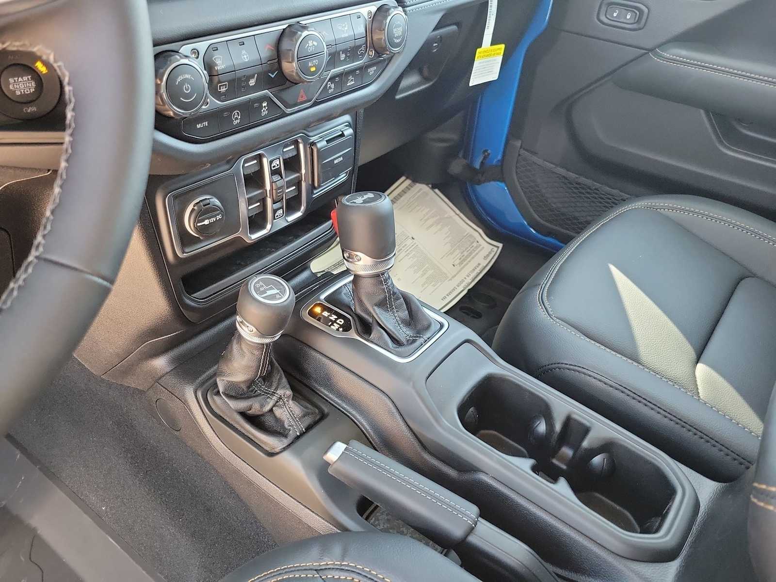 Thumbnail: 2026 Jeep Wrangler - 21