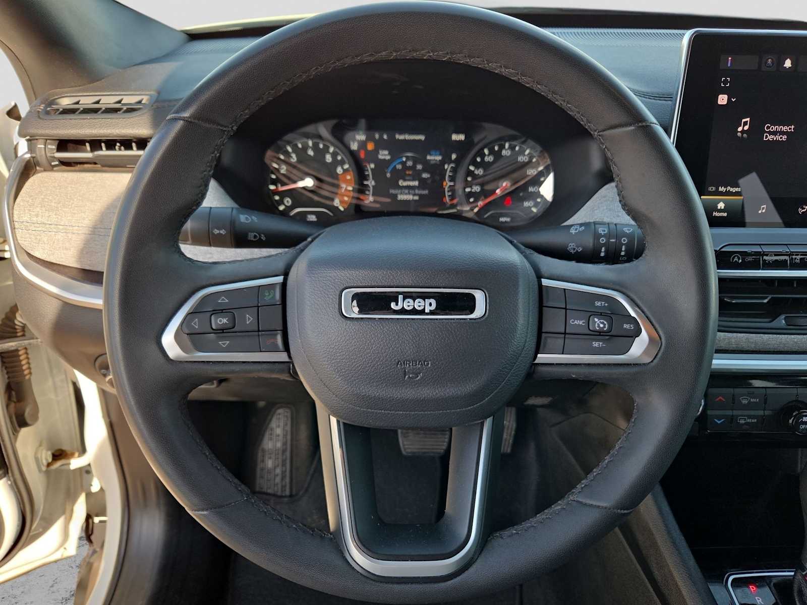 Thumbnail: 2023 Jeep Compass - 11