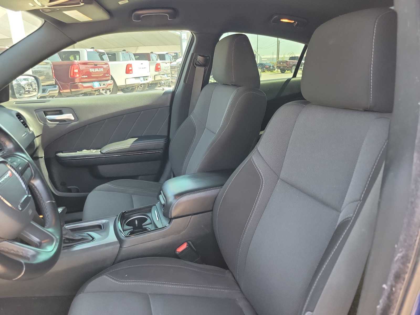 Thumbnail: 2020 Dodge Charger - 11