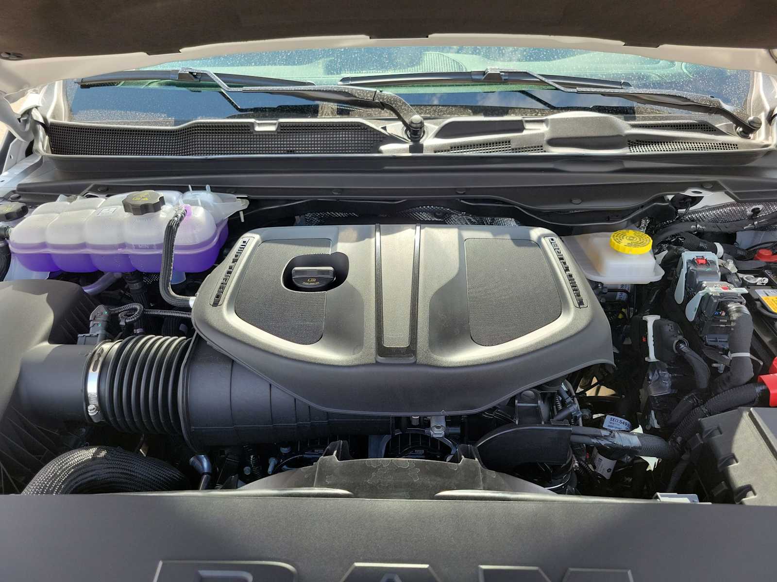 Thumbnail: 2026 RAM 1500 - 9