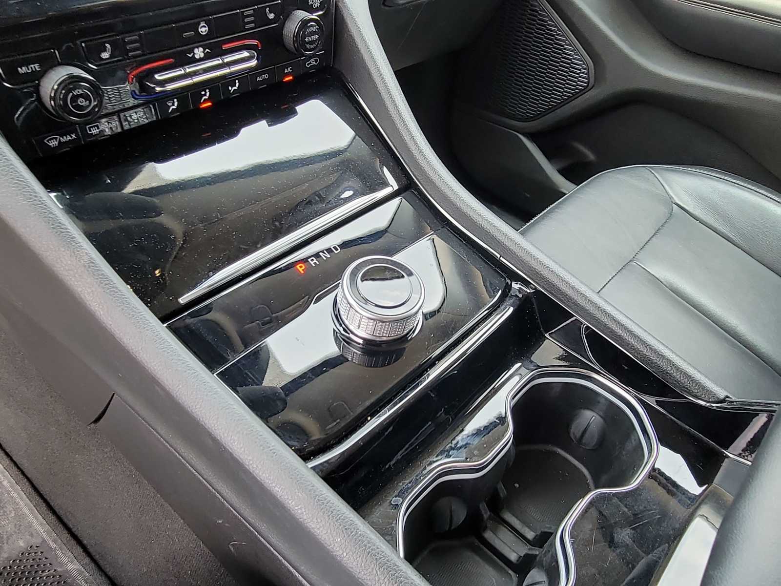 Thumbnail: 2023 Jeep Grand Cherokee - 25