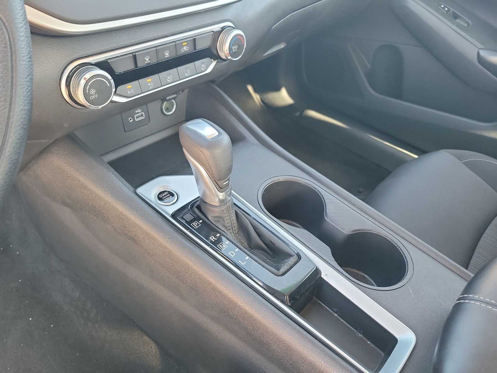 Thumbnail: 2024 Nissan Altima - 17