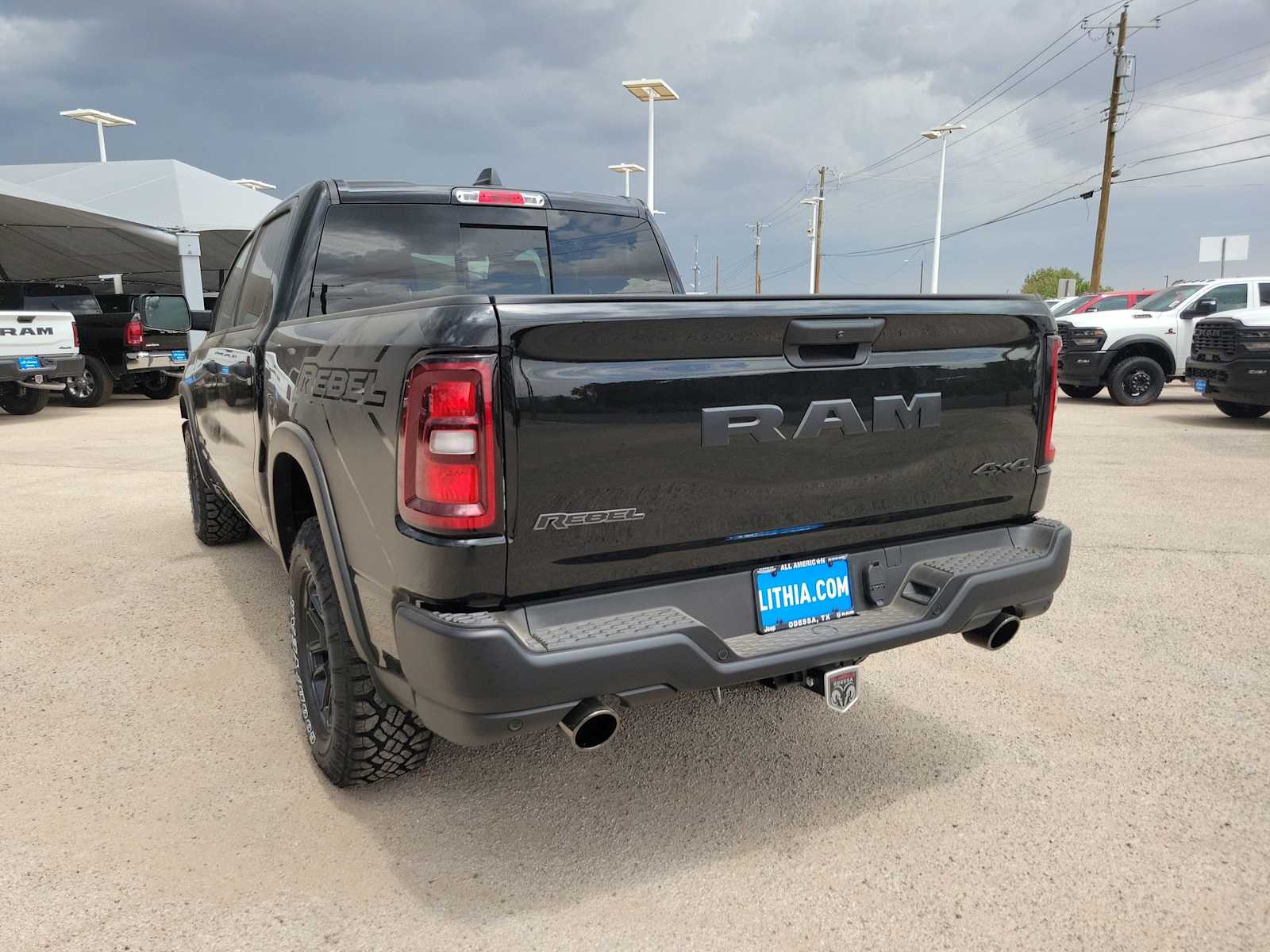 Thumbnail: 2026 RAM 1500 - 4