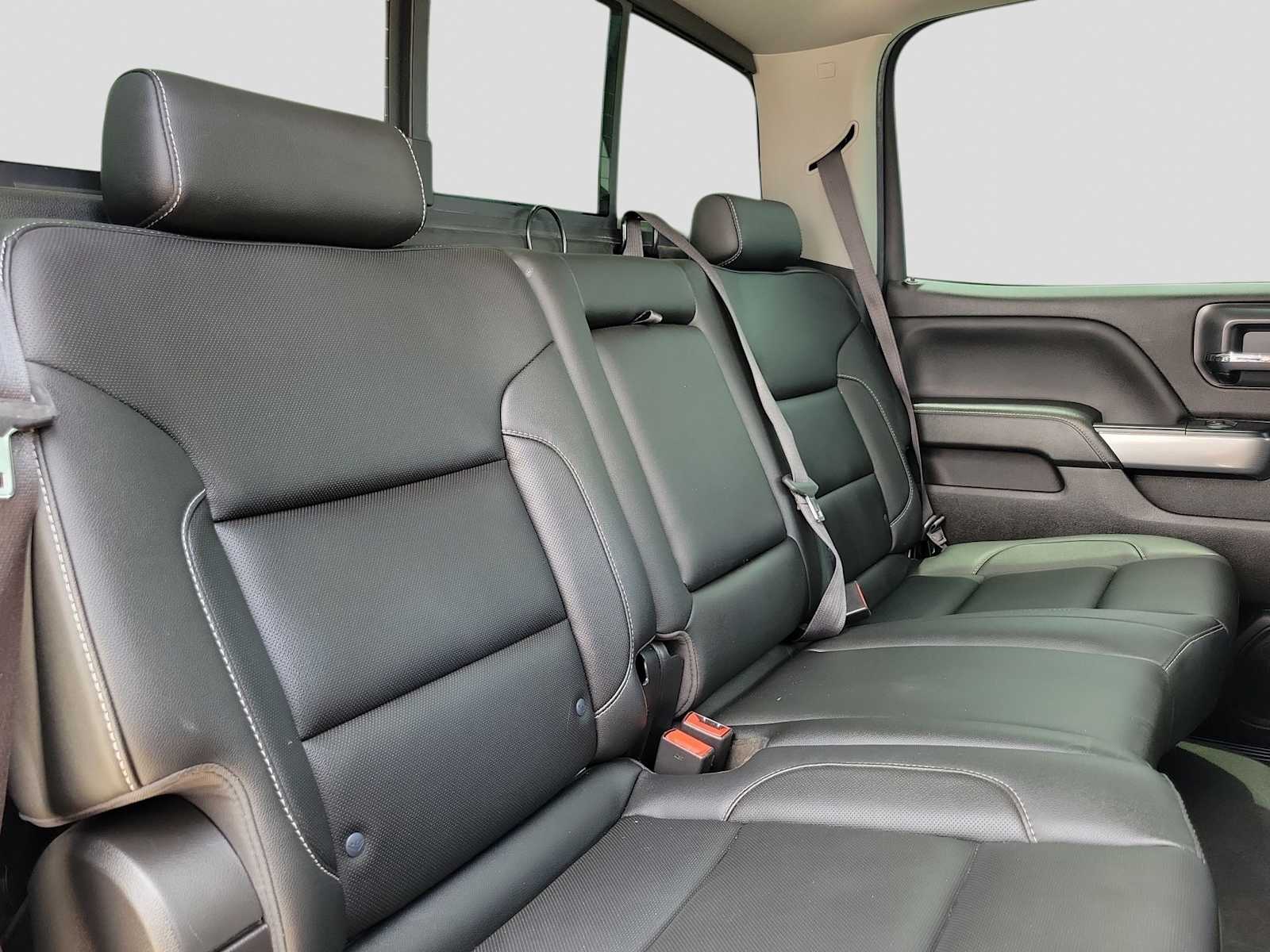 Thumbnail: 2019 Chevrolet Silverado 2500 - 17