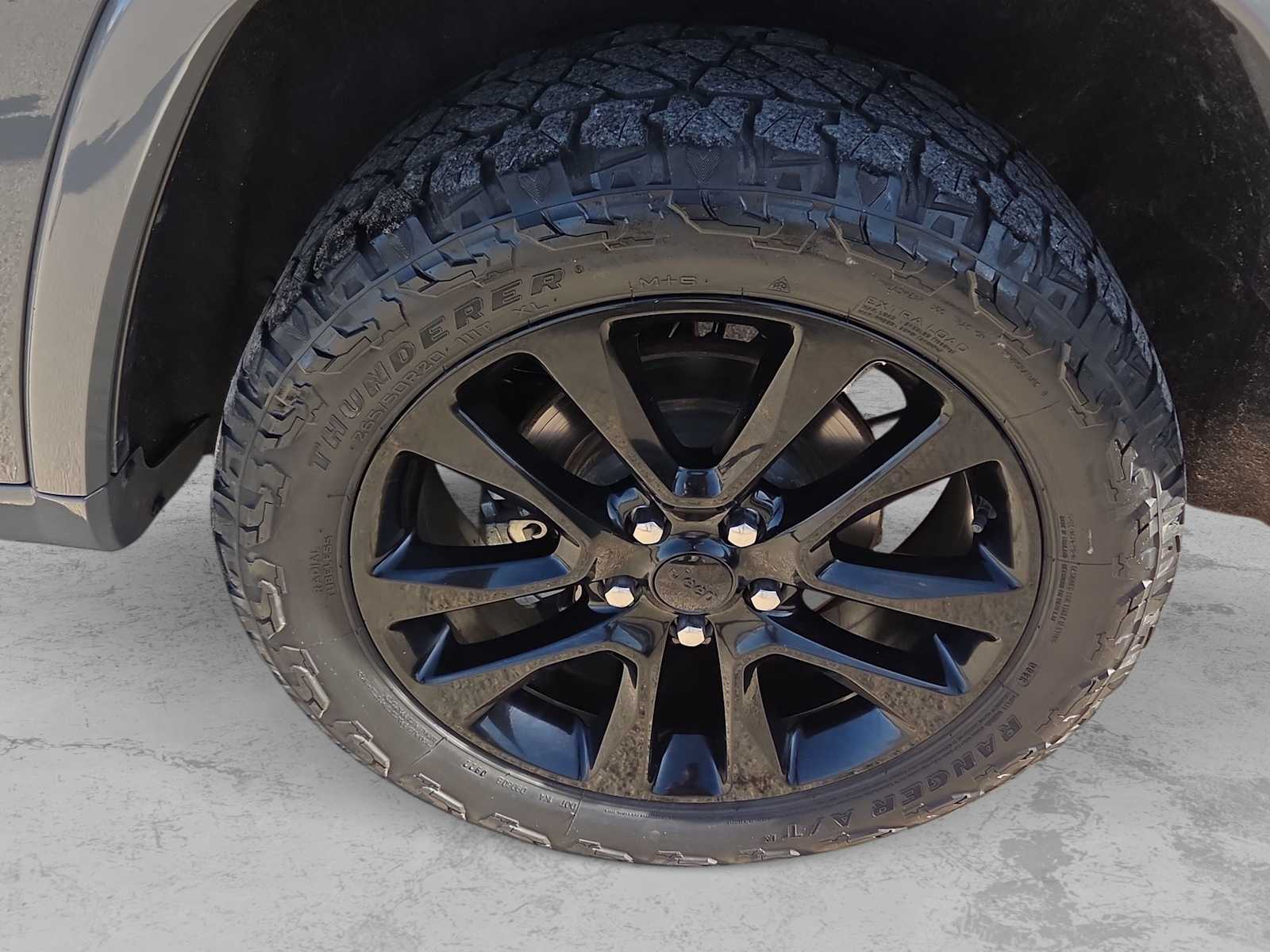 Thumbnail: 2019 Jeep Grand Cherokee - 4