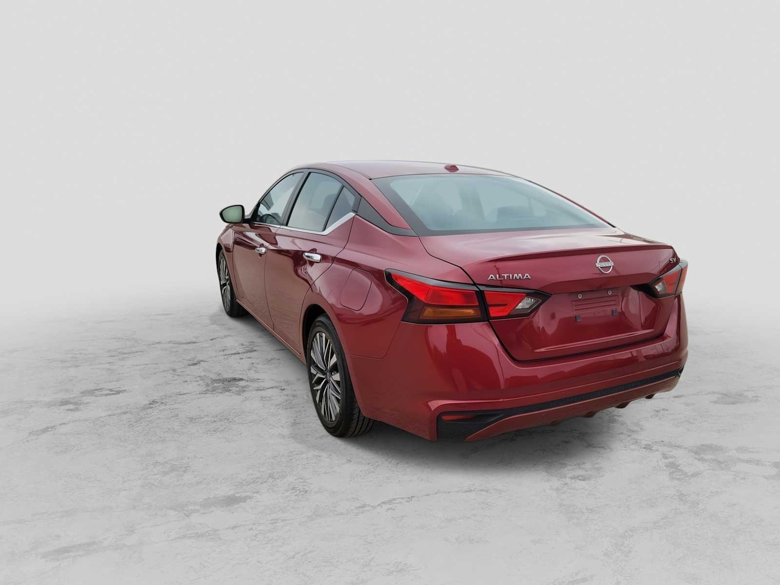Thumbnail: 2024 Nissan Altima - 6