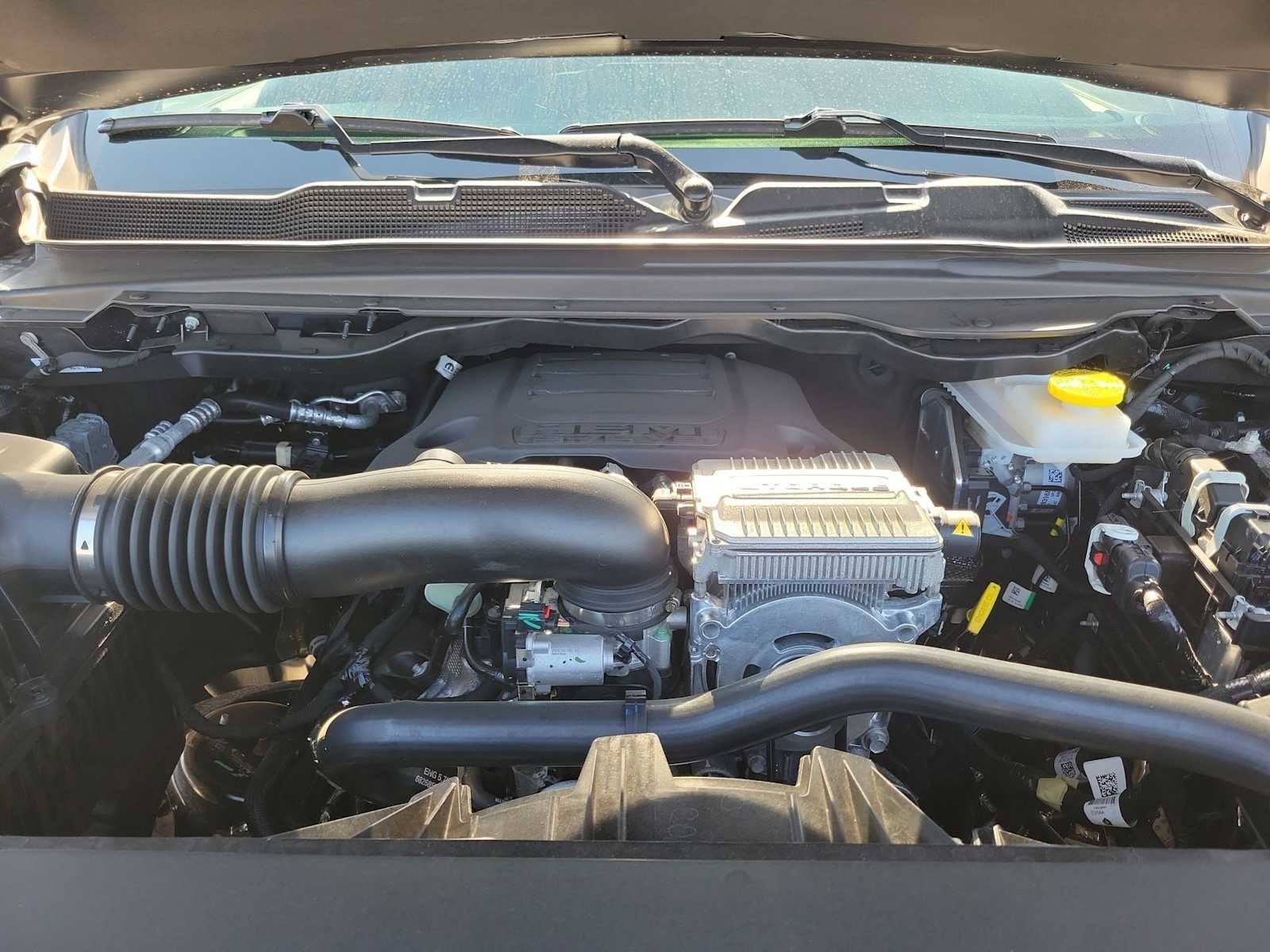 Thumbnail: 2026 RAM 1500 - 13