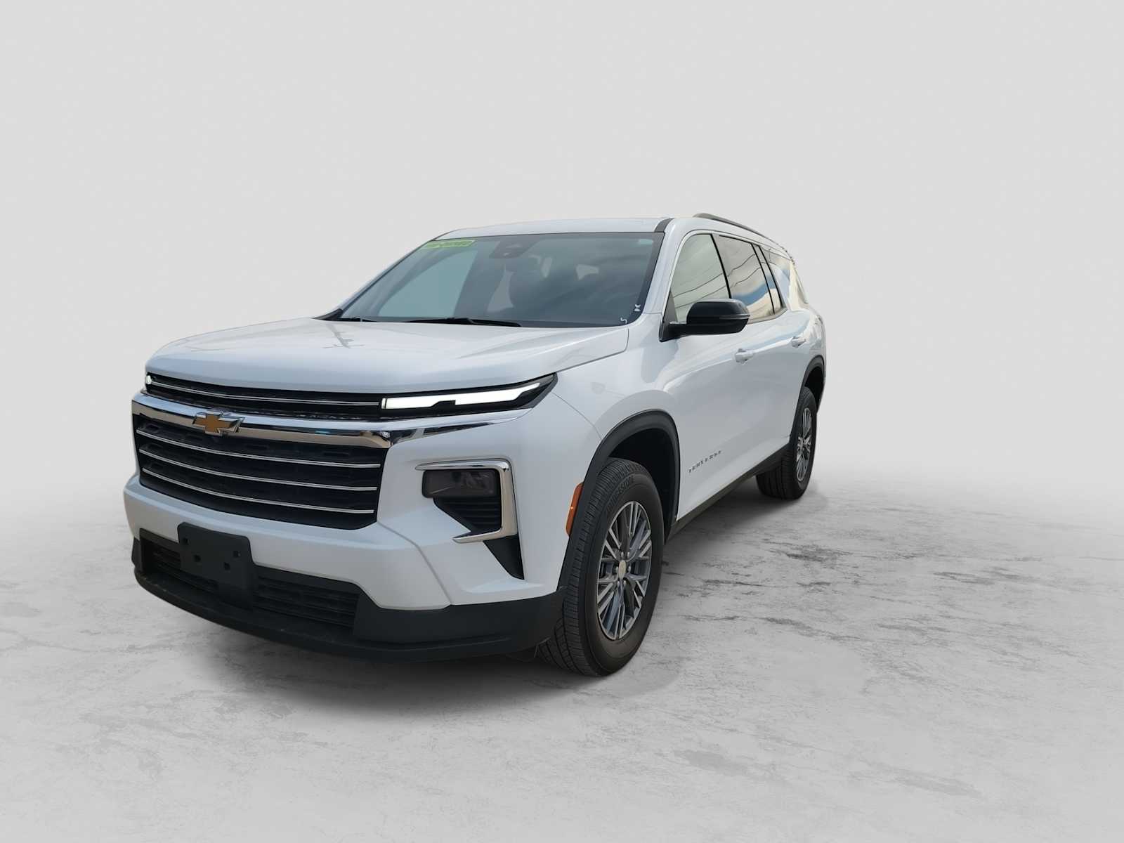 Thumbnail: 2025 Chevrolet Traverse - 4