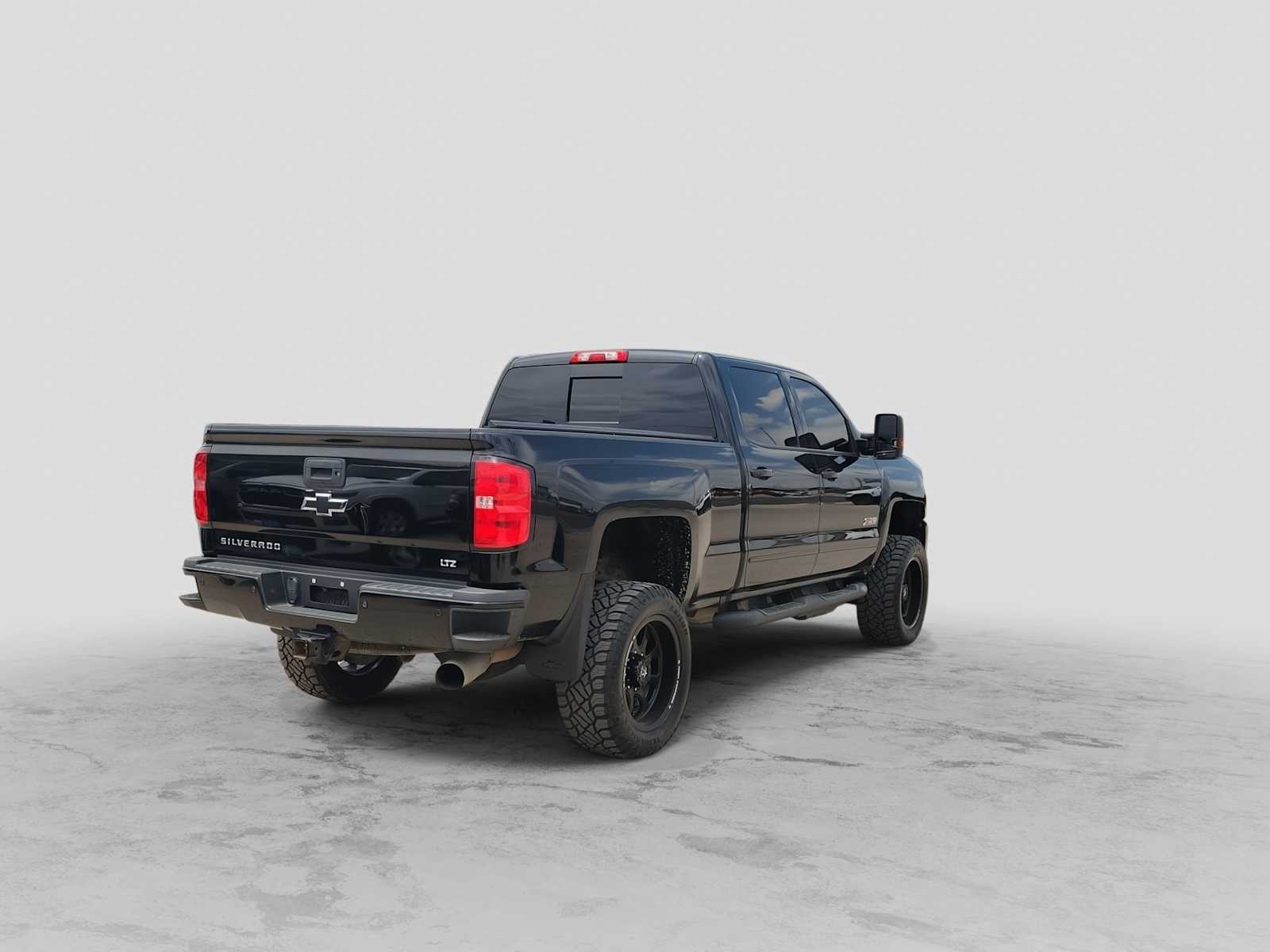 Thumbnail: 2019 Chevrolet Silverado 2500 - 8