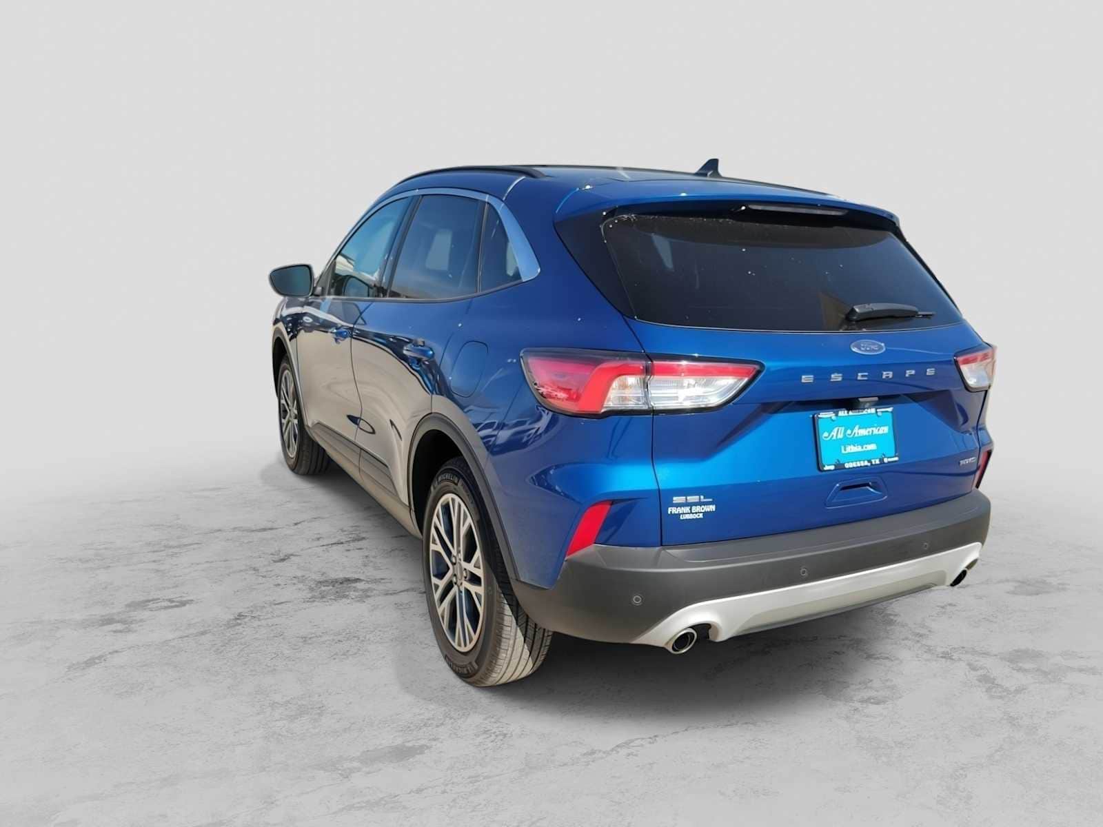 Thumbnail: 2022 Ford Escape - 4