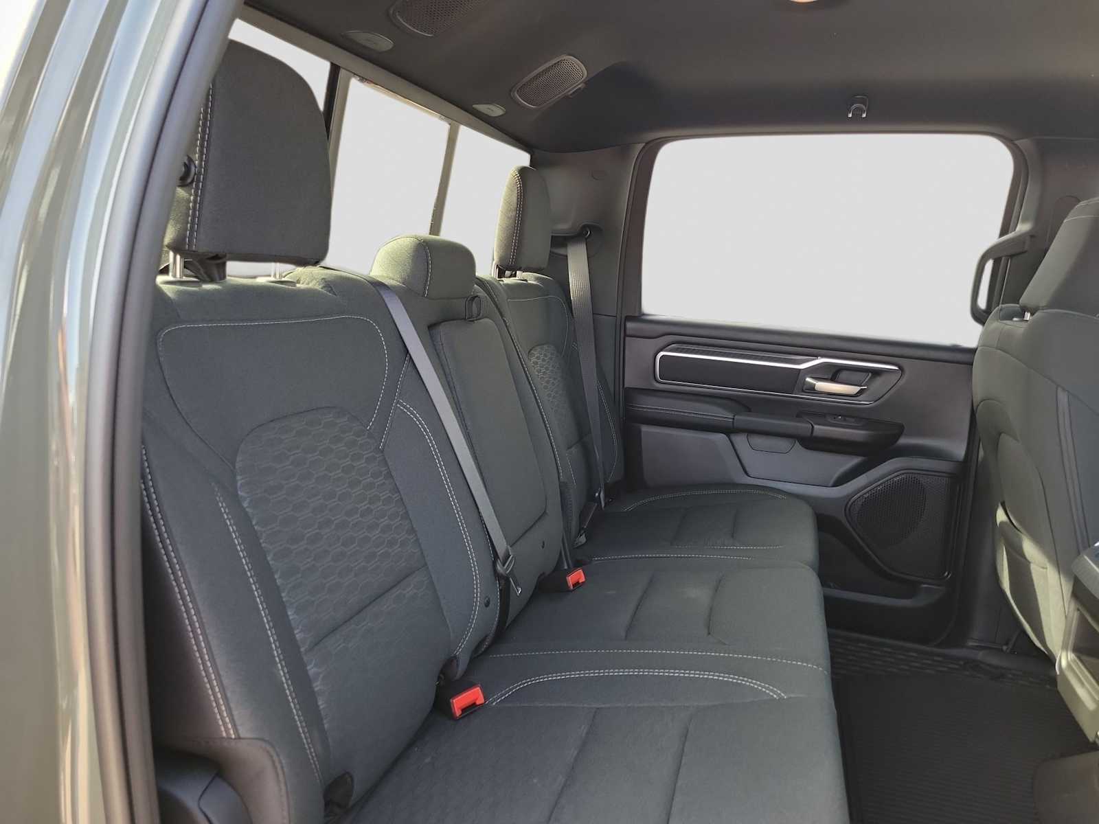 Thumbnail: 2026 RAM 1500 - 9