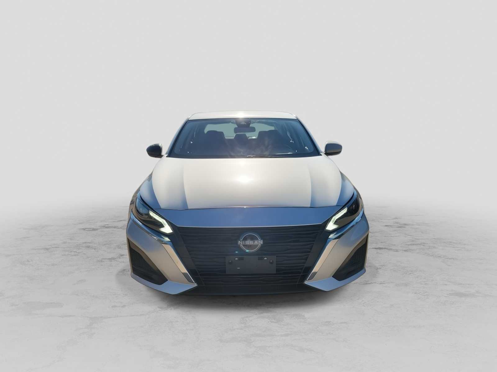 Thumbnail: 2024 Nissan Altima - 3