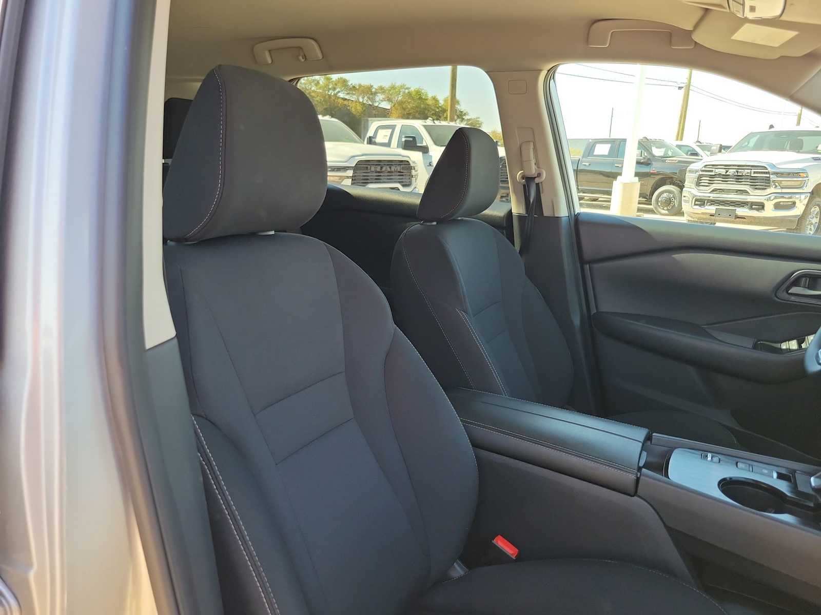 Thumbnail: 2024 Nissan Rogue - 14