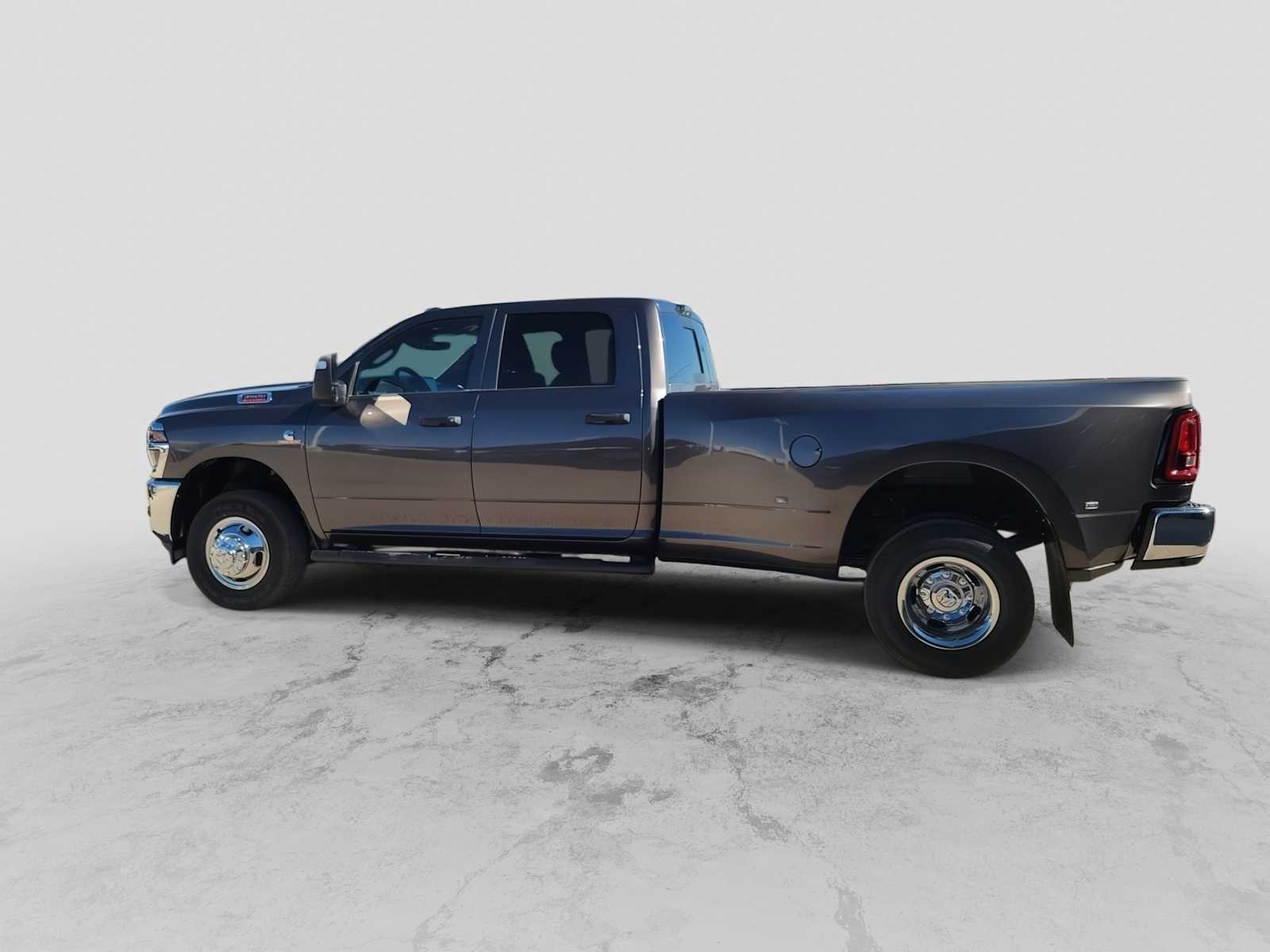 Thumbnail: 2026 RAM 3500 - 5