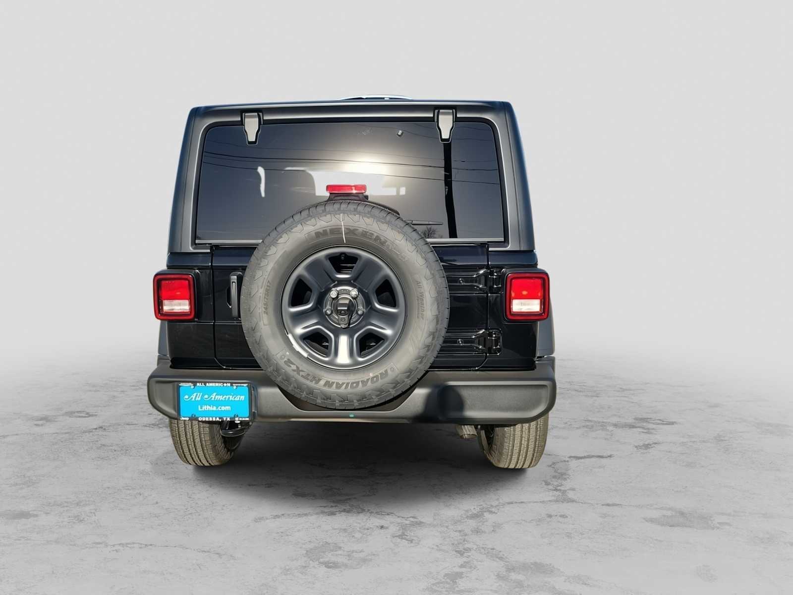Thumbnail: 2026 Jeep Wrangler - 13