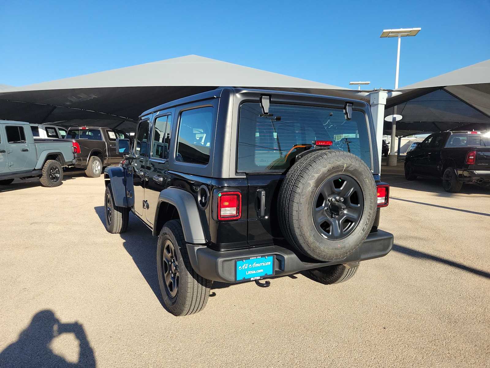 Thumbnail: 2026 Jeep Wrangler - 4