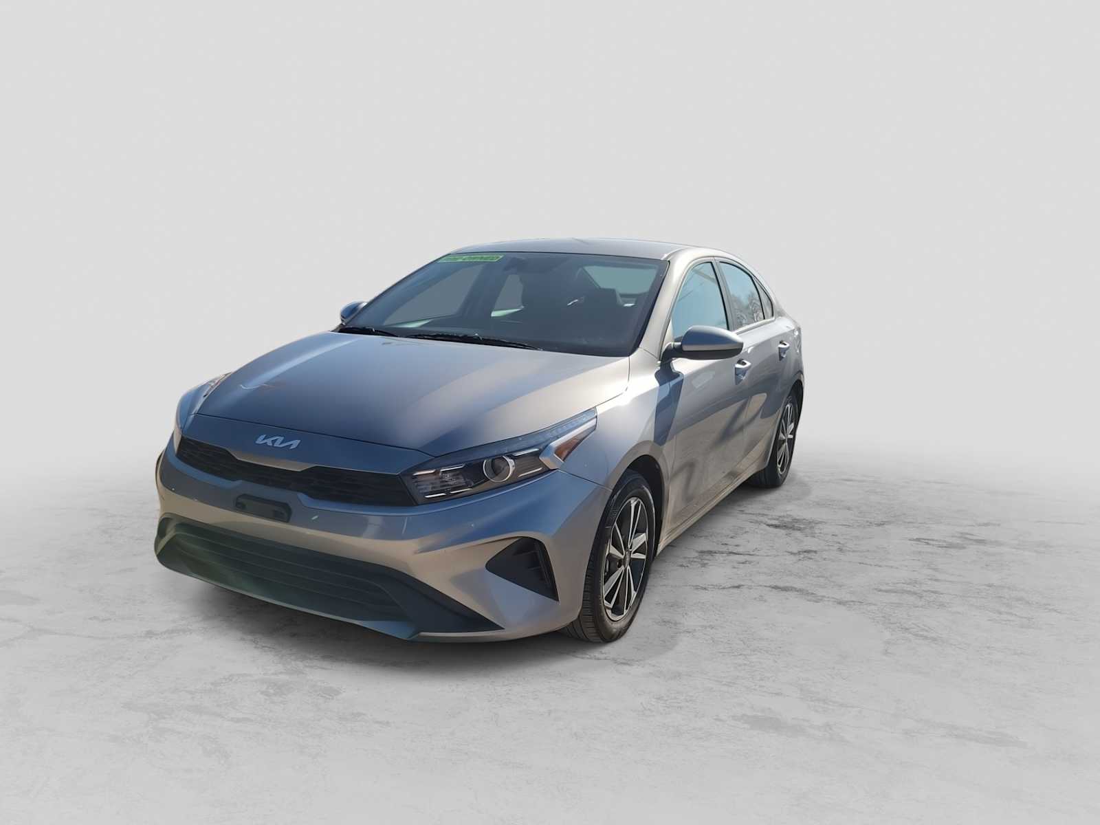 Thumbnail: 2024 Kia Forte - 4