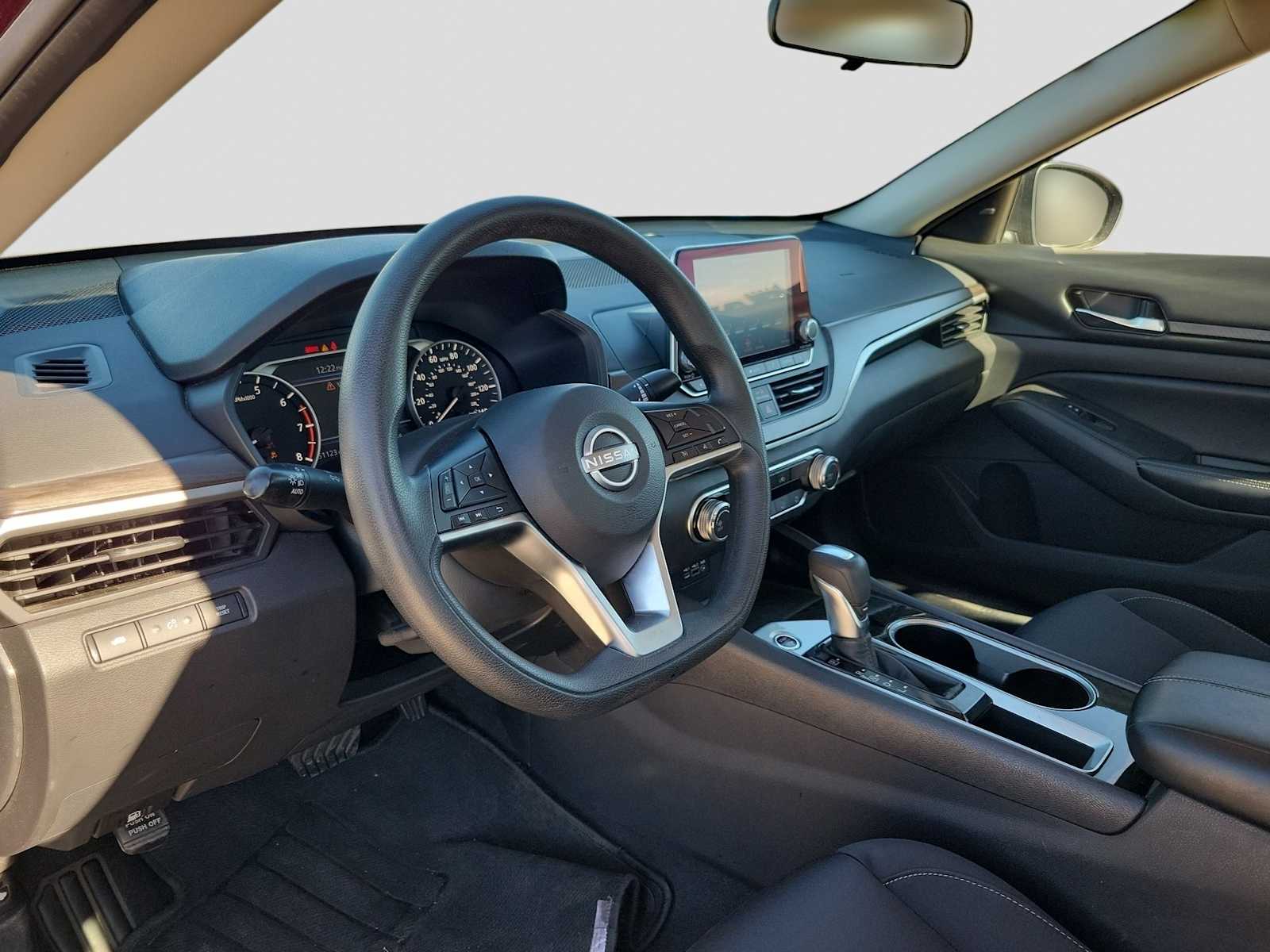 Thumbnail: 2024 Nissan Altima - 2