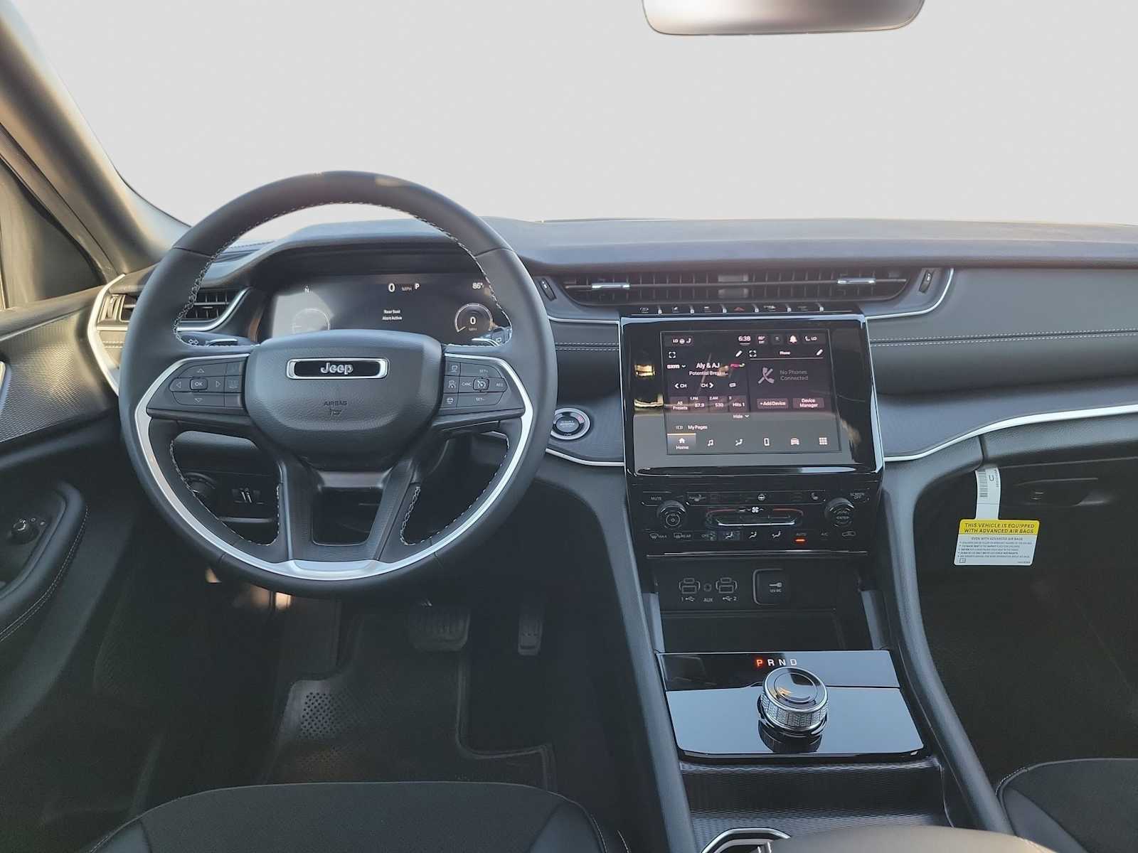 Thumbnail: 2025 Jeep Grand Cherokee - 10