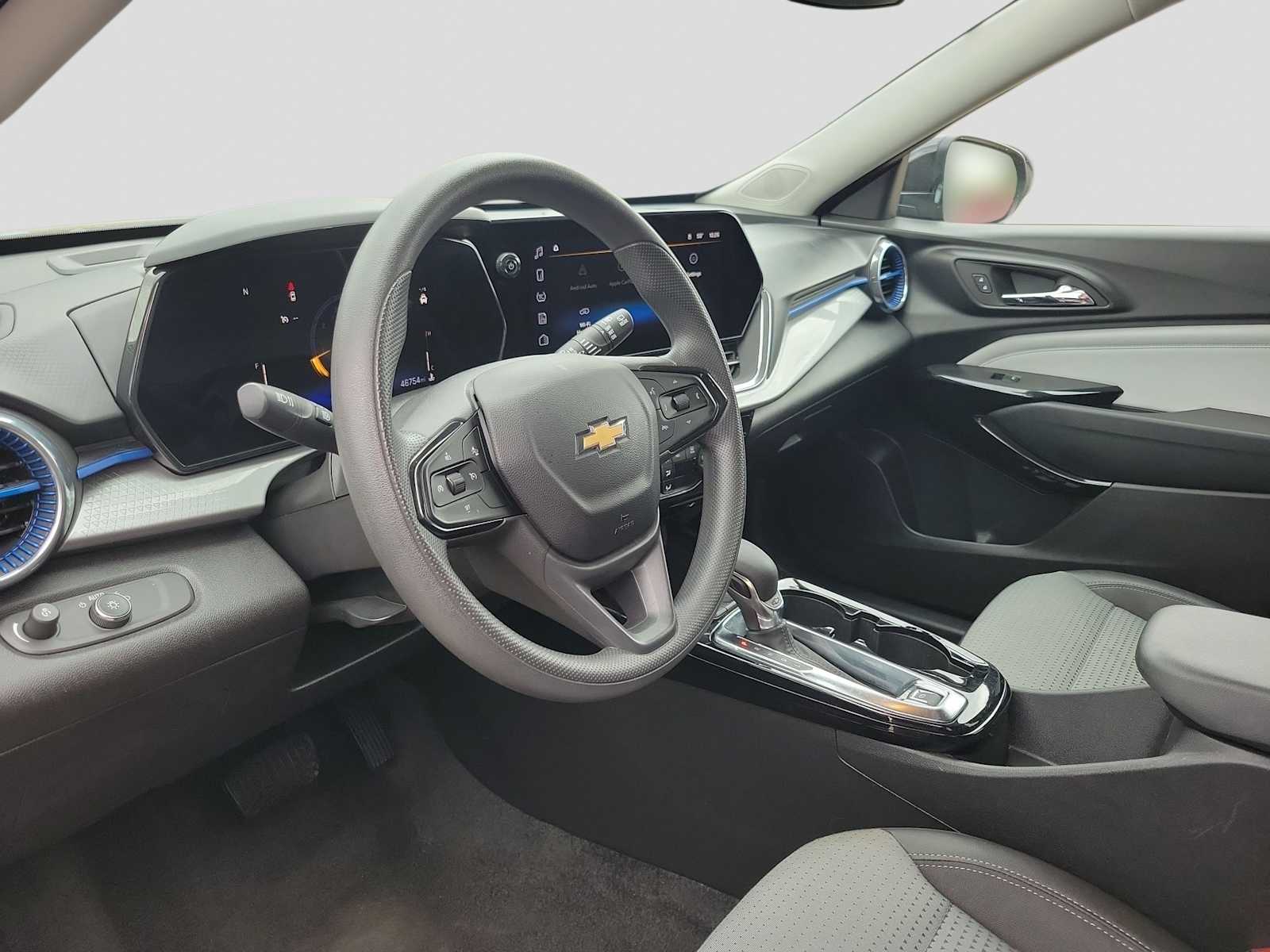 Thumbnail: 2024 Chevrolet Trax - 10