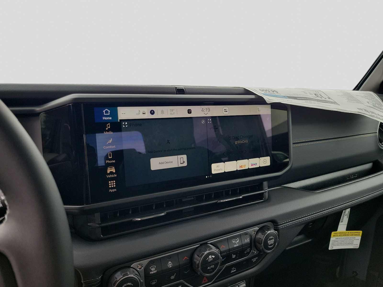 Thumbnail: 2026 Jeep Gladiator - 24