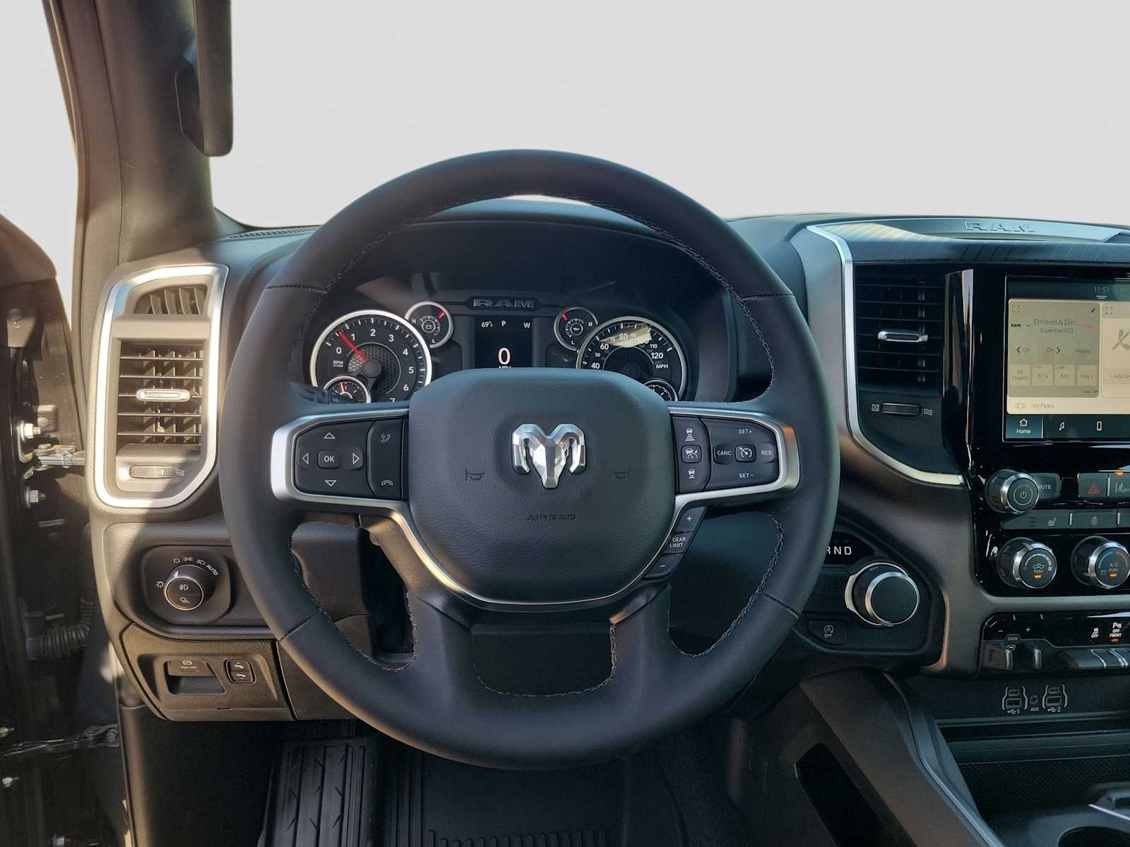 Thumbnail: 2026 RAM 1500 - 19