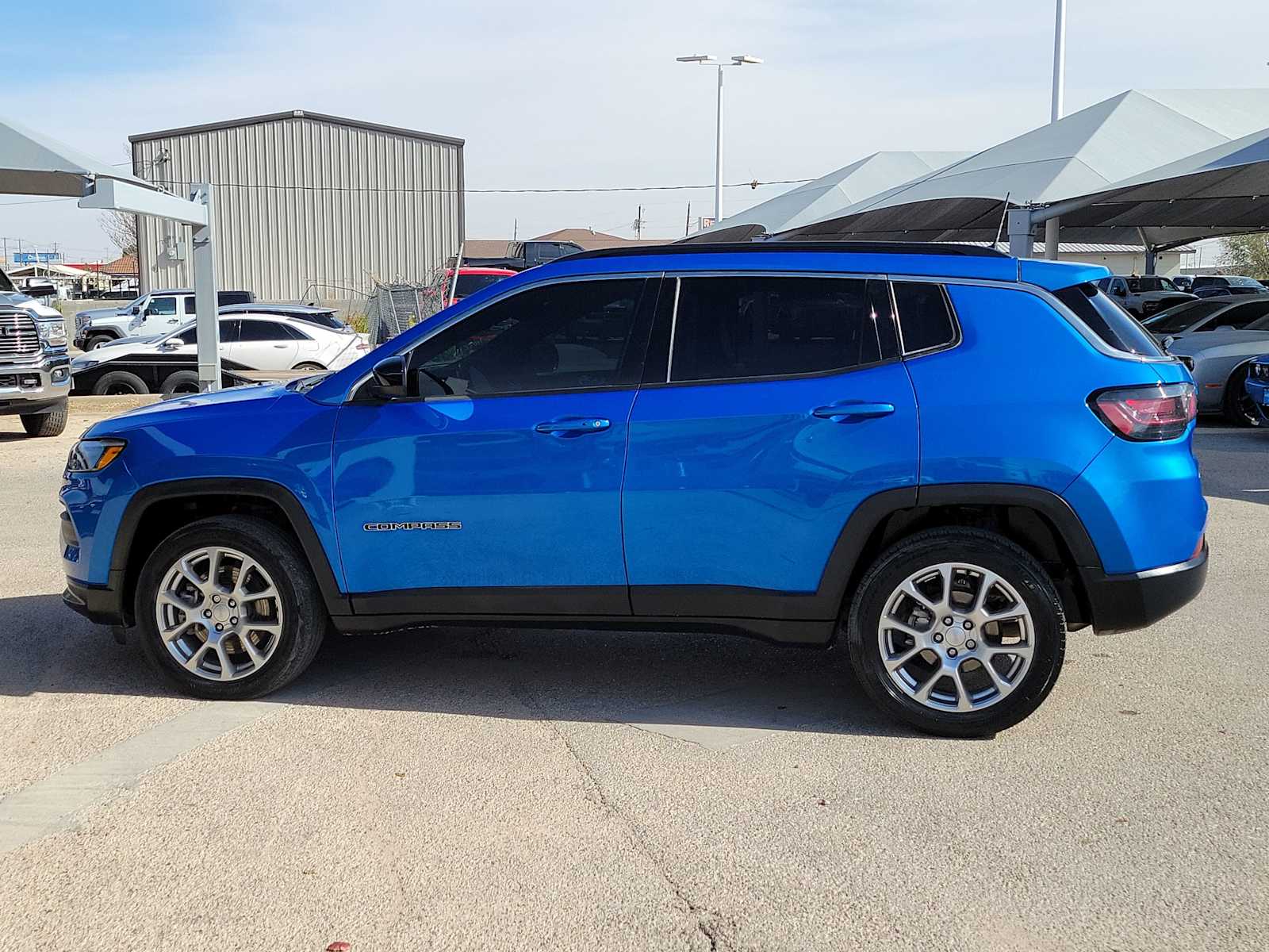 Thumbnail: 2023 Jeep Compass - 4