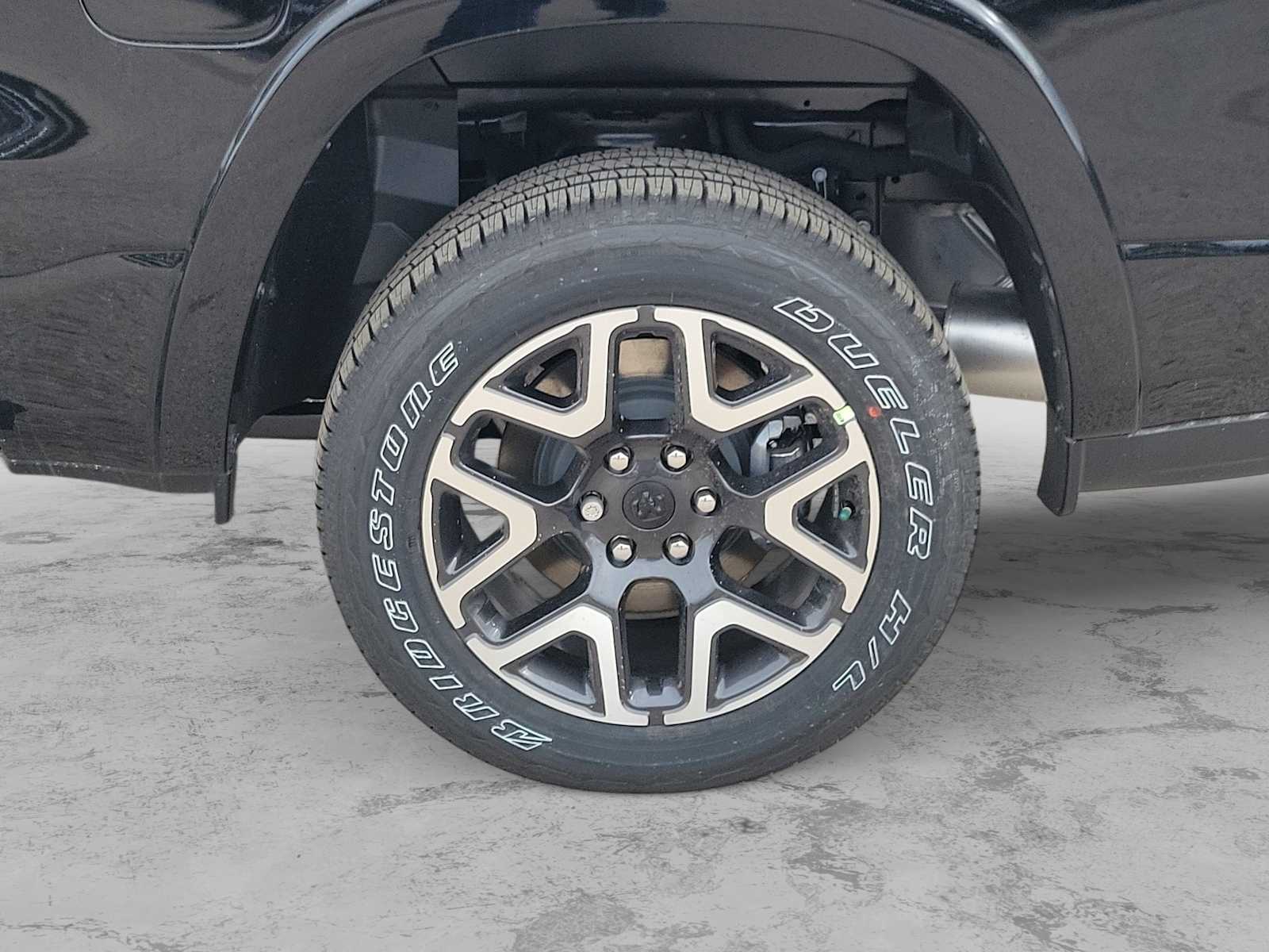 Thumbnail: 2026 RAM 1500 - 8