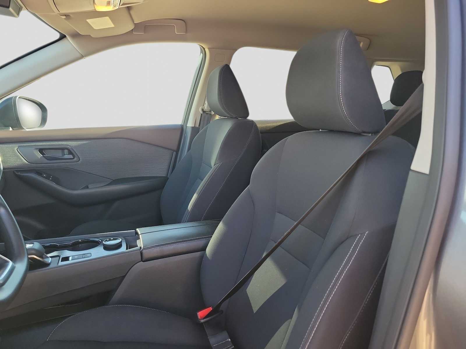 Thumbnail: 2023 Nissan Rogue - 15