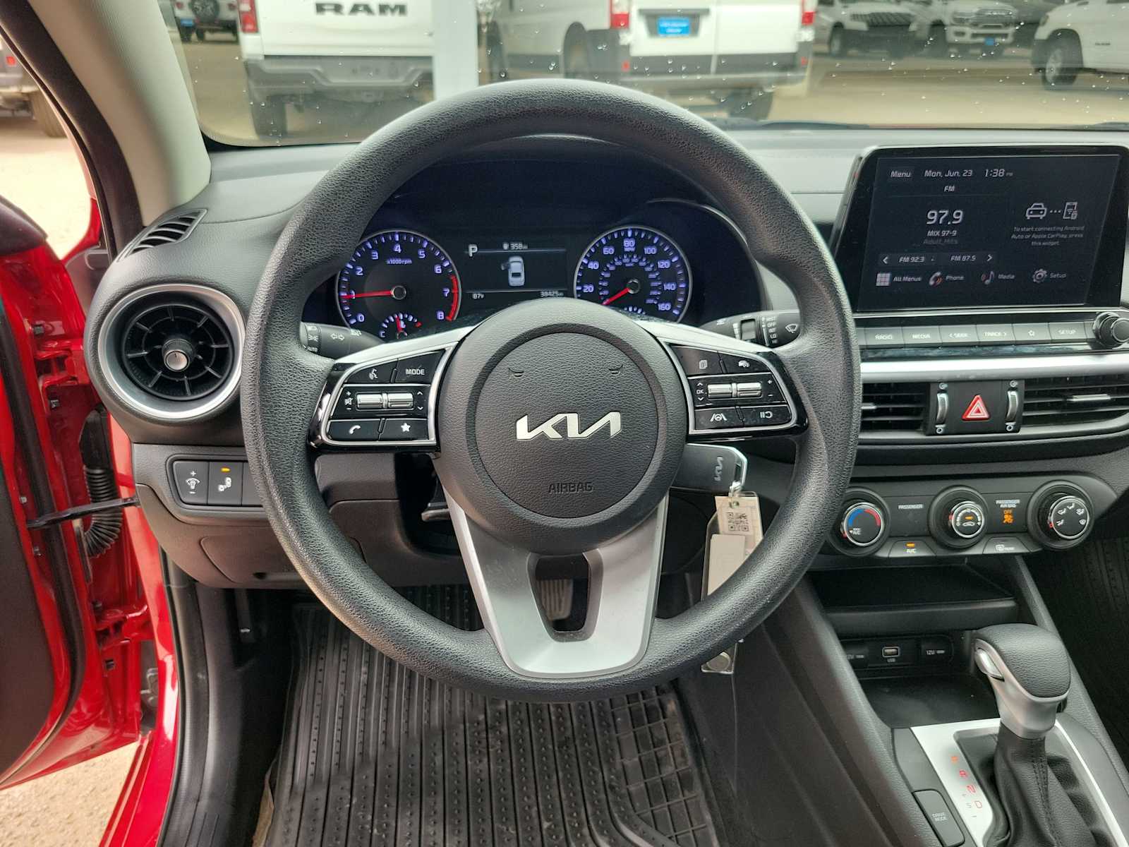 Thumbnail: 2023 Kia Forte - 15