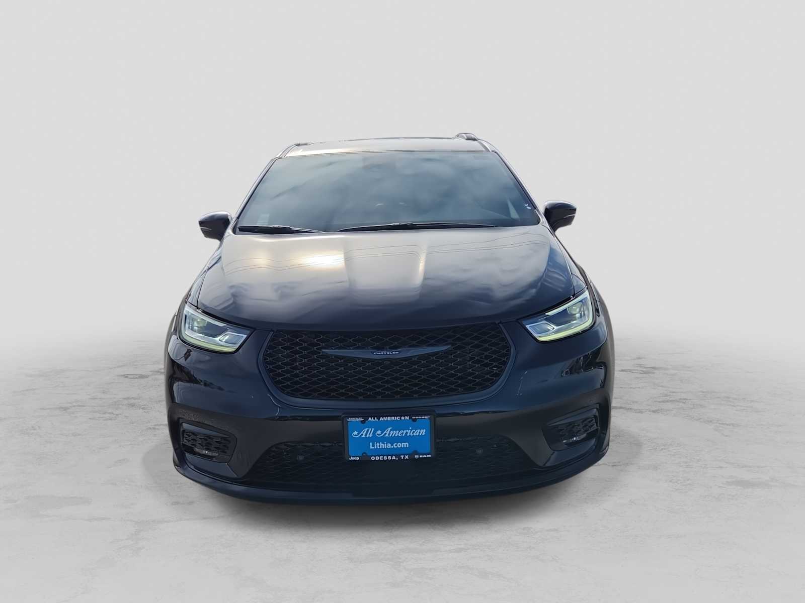 Thumbnail: 2026 Chrysler Pacifica - 6