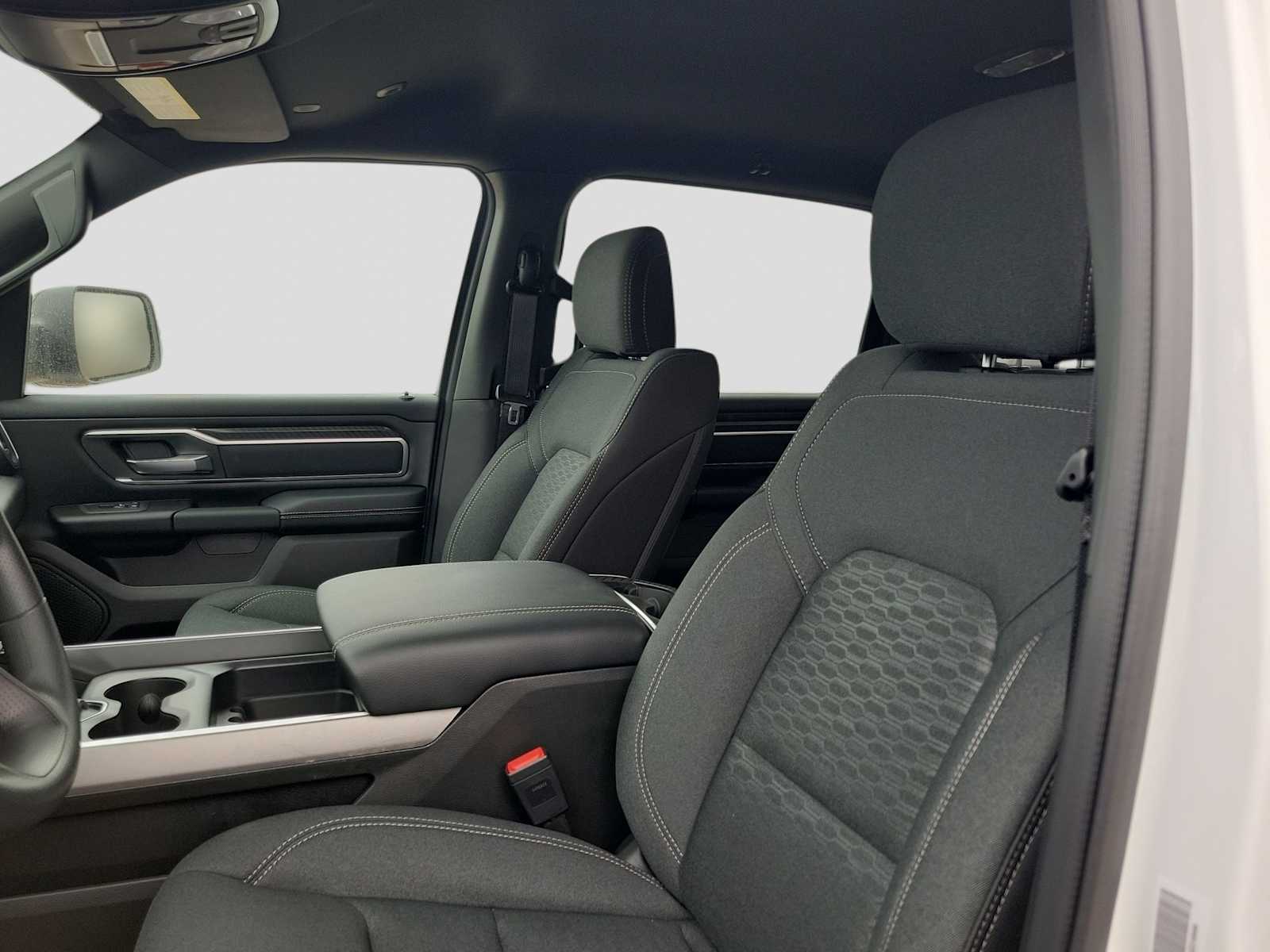 Thumbnail: 2026 RAM 1500 - 15