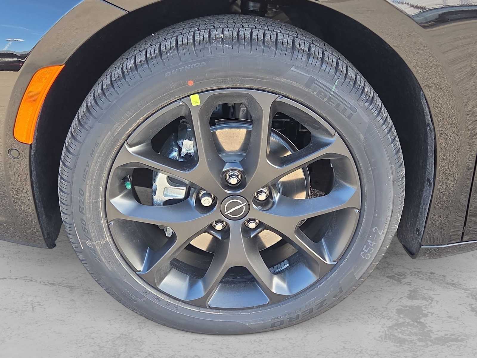 Thumbnail: 2026 Chrysler Pacifica - 8