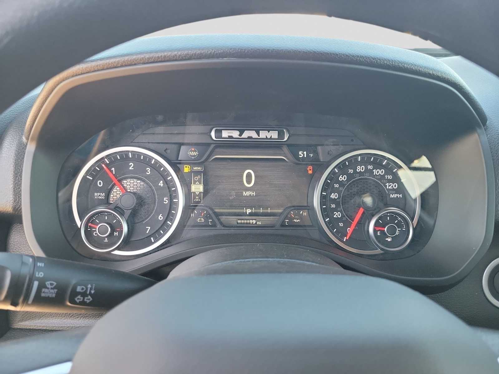 Thumbnail: 2026 RAM 1500 - 18