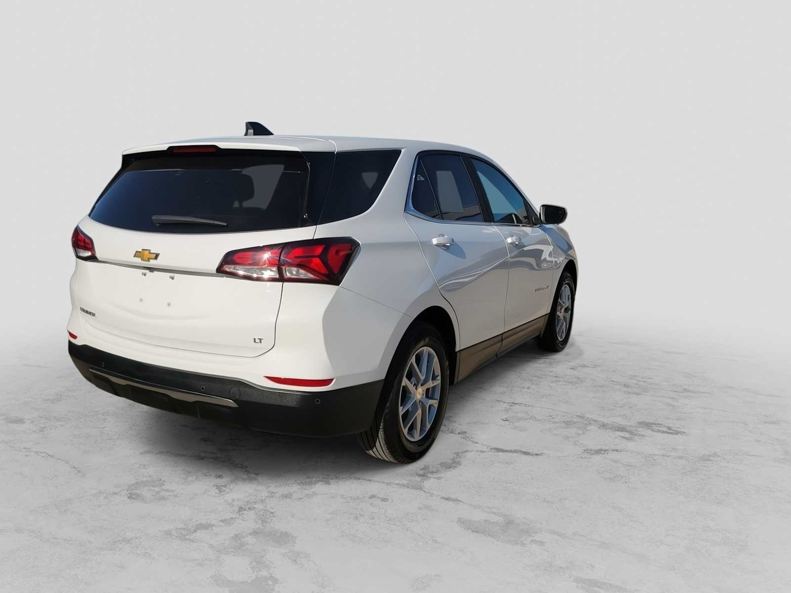 Thumbnail: 2024 Chevrolet Equinox - 8
