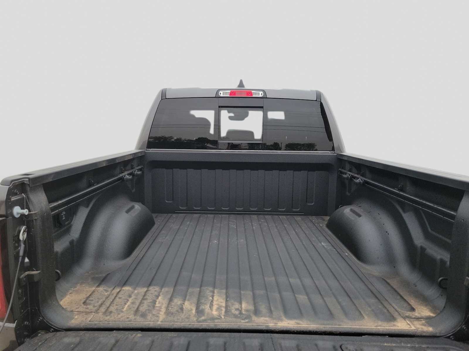 Thumbnail: 2026 RAM 1500 - 23