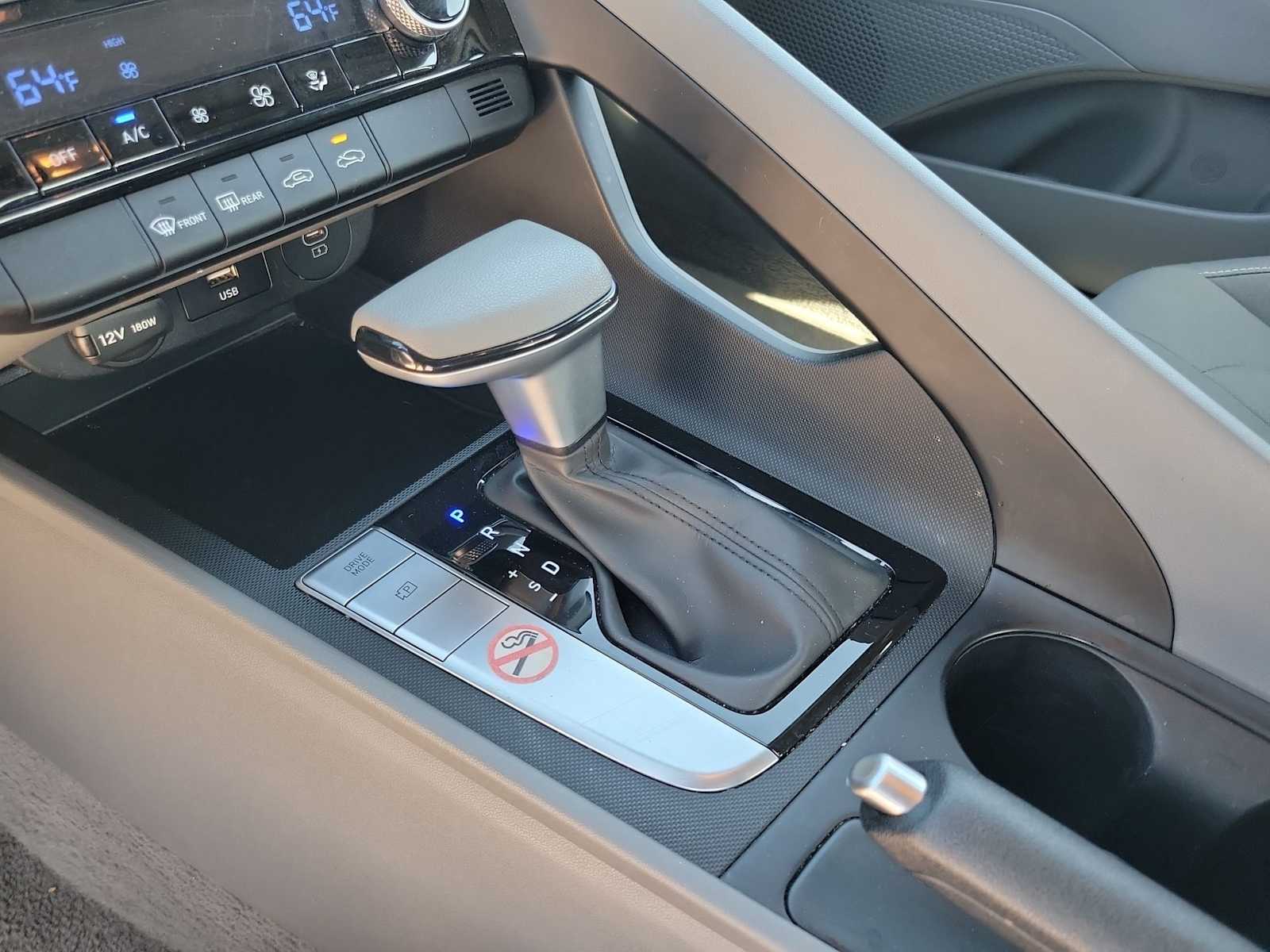 Thumbnail: 2024 Hyundai Elantra - 13