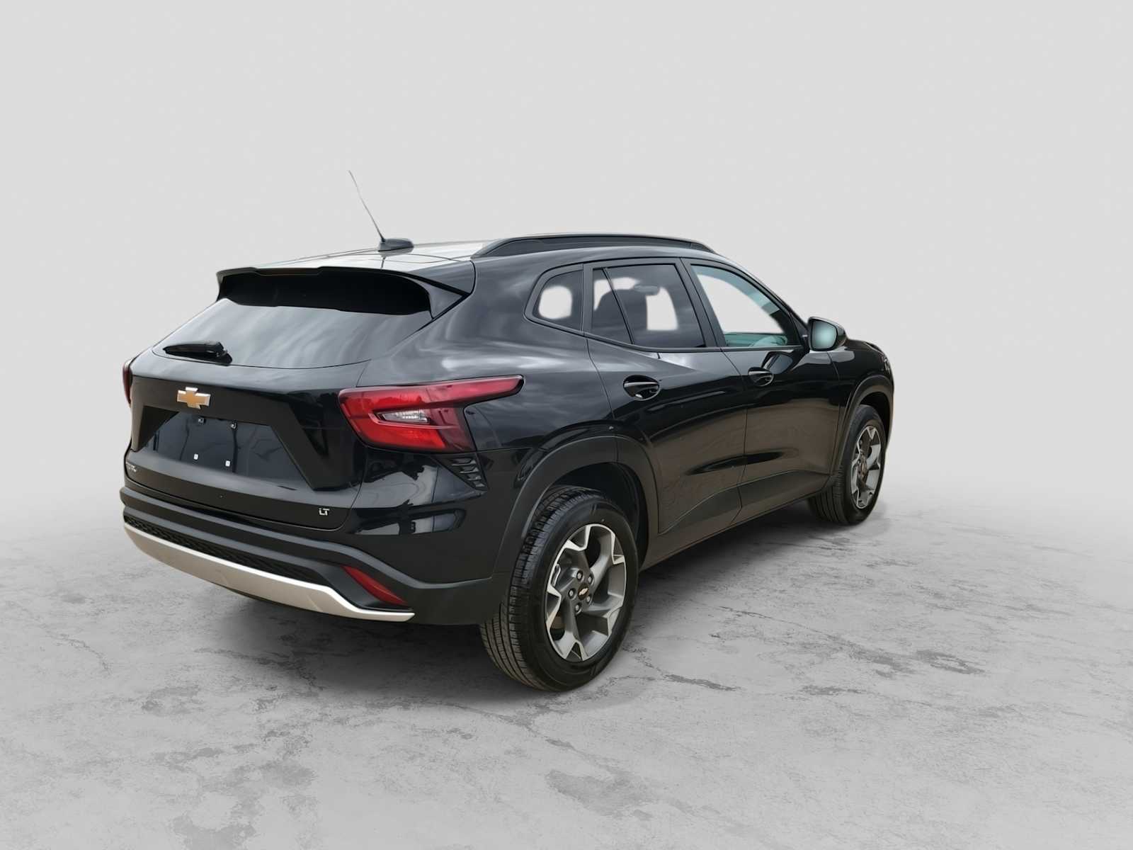 Thumbnail: 2024 Chevrolet Trax - 8
