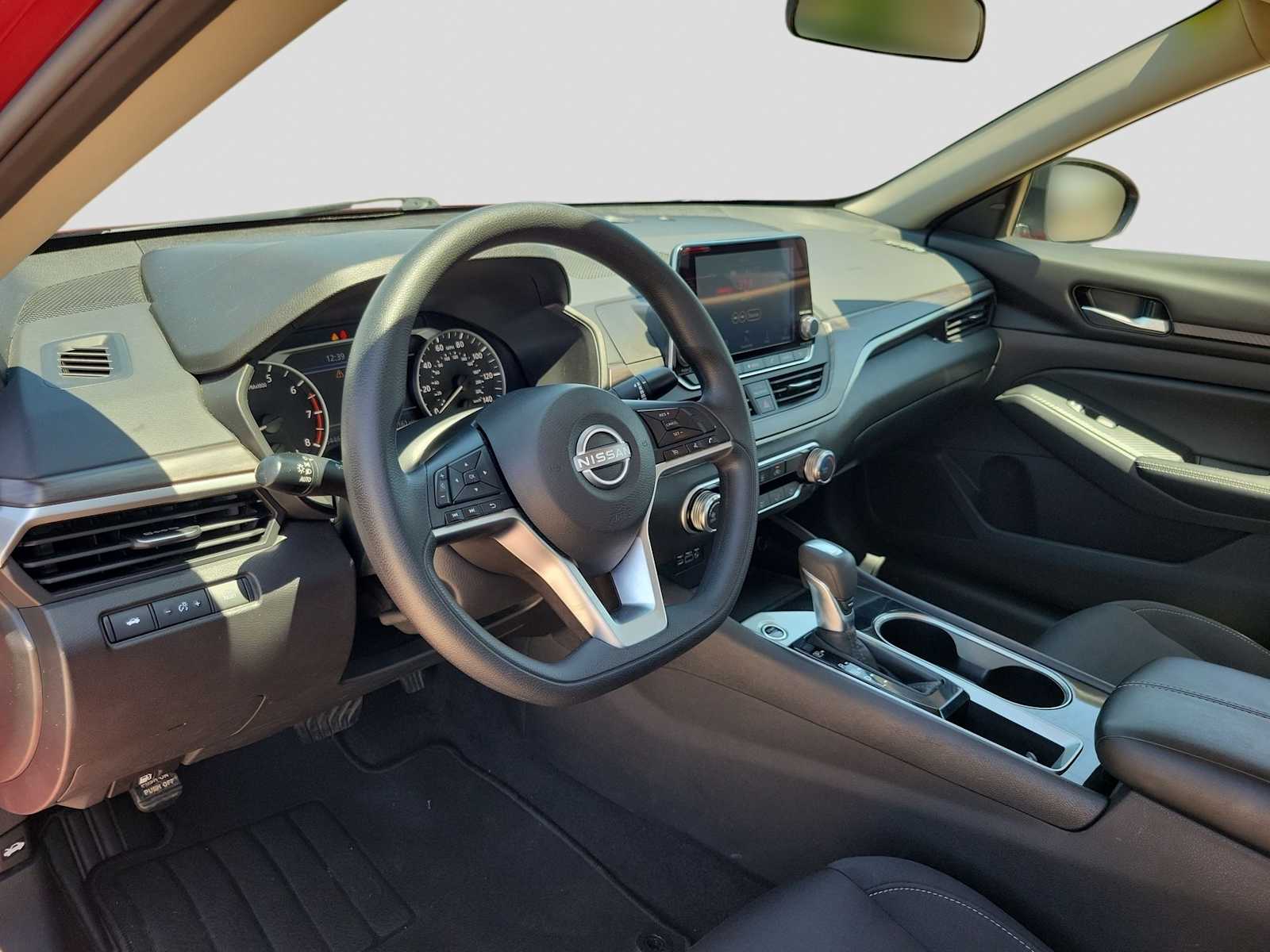 Thumbnail: 2024 Nissan Altima - 10