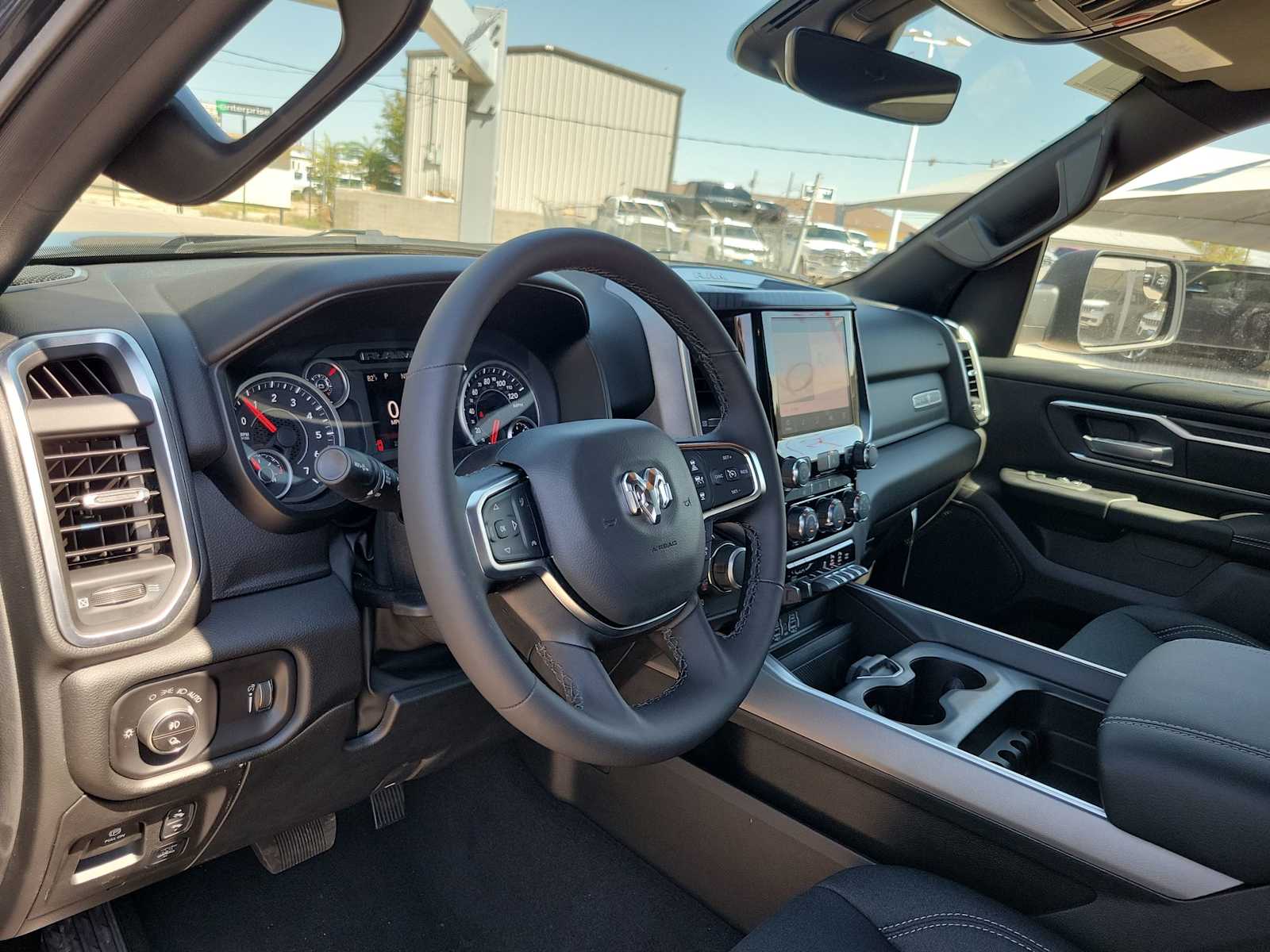 Thumbnail: 2025 RAM 1500 - 2