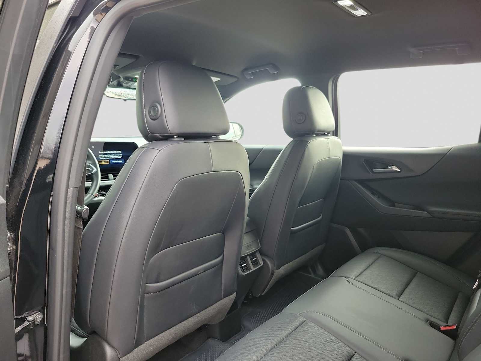 Thumbnail: 2025 Chevrolet Equinox - 8