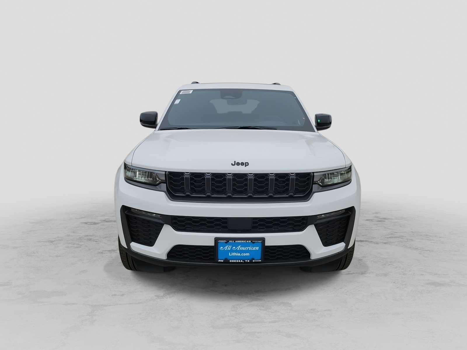 Thumbnail: 2026 Jeep Grand Cherokee - 3