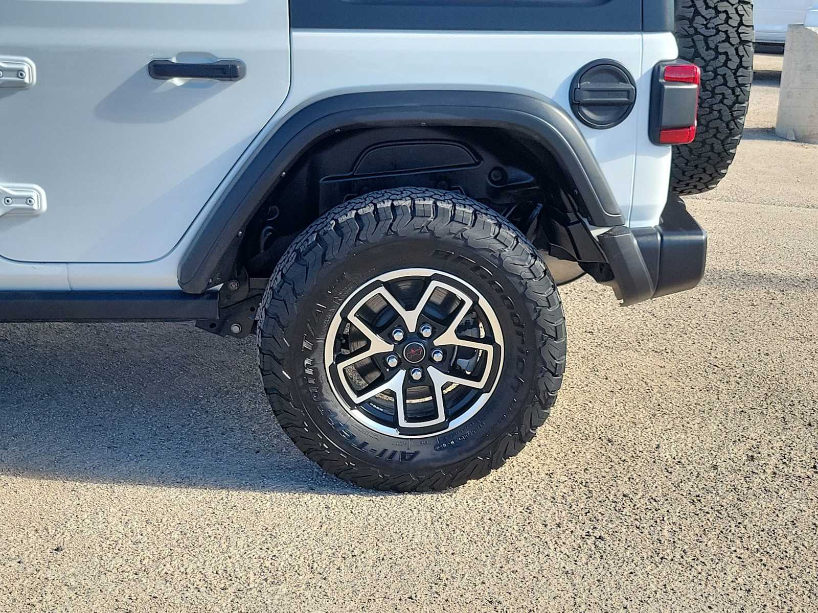 Thumbnail: 2024 Jeep Wrangler - 8